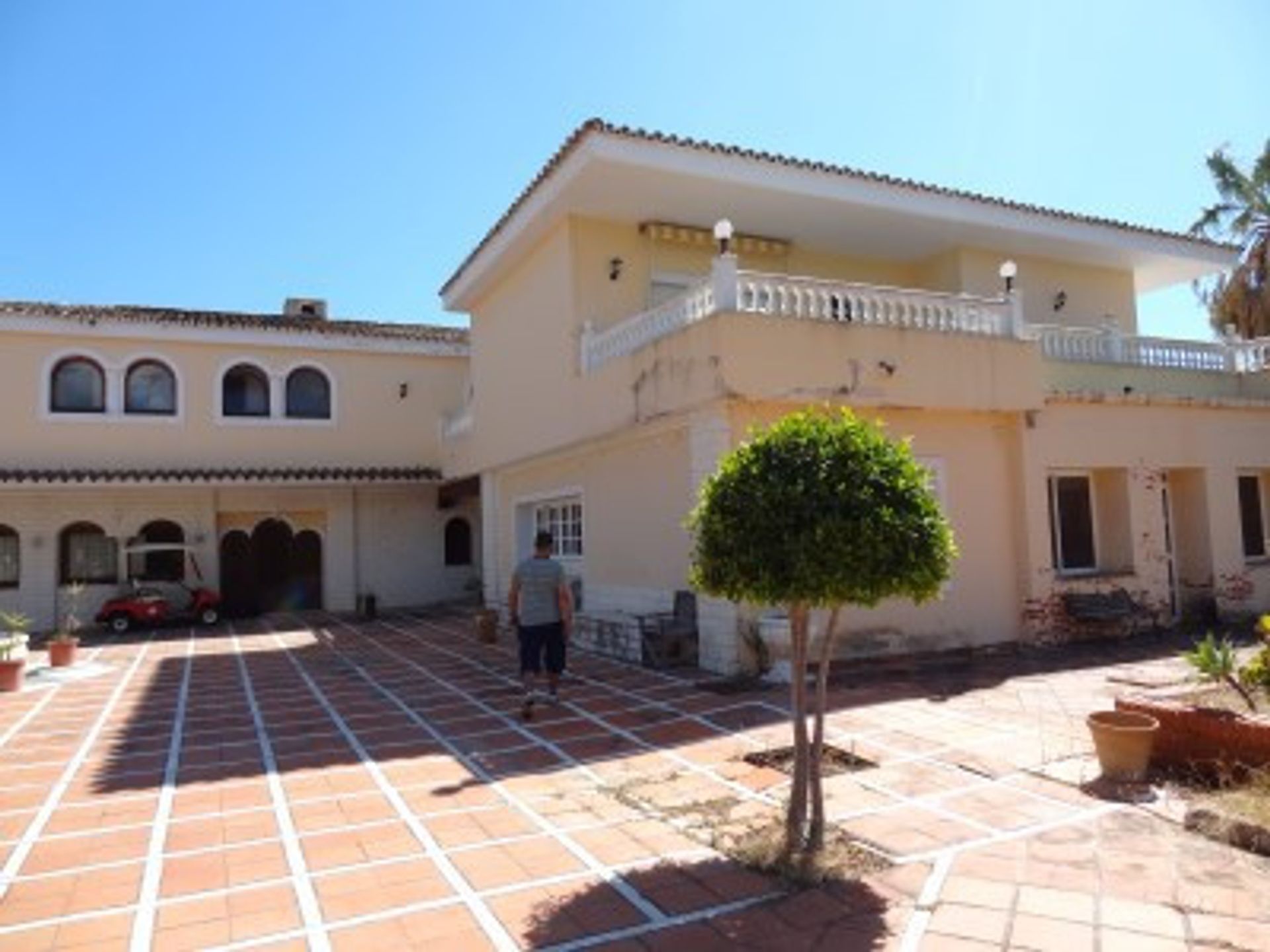 Коммерческий в La Atalaya, Andalucía 12057752