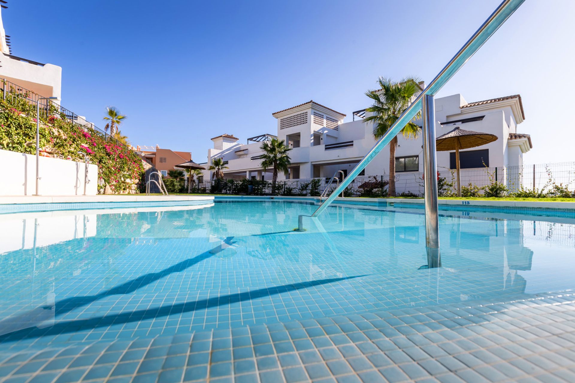 Condominium in Casares, Andalusië 12057836