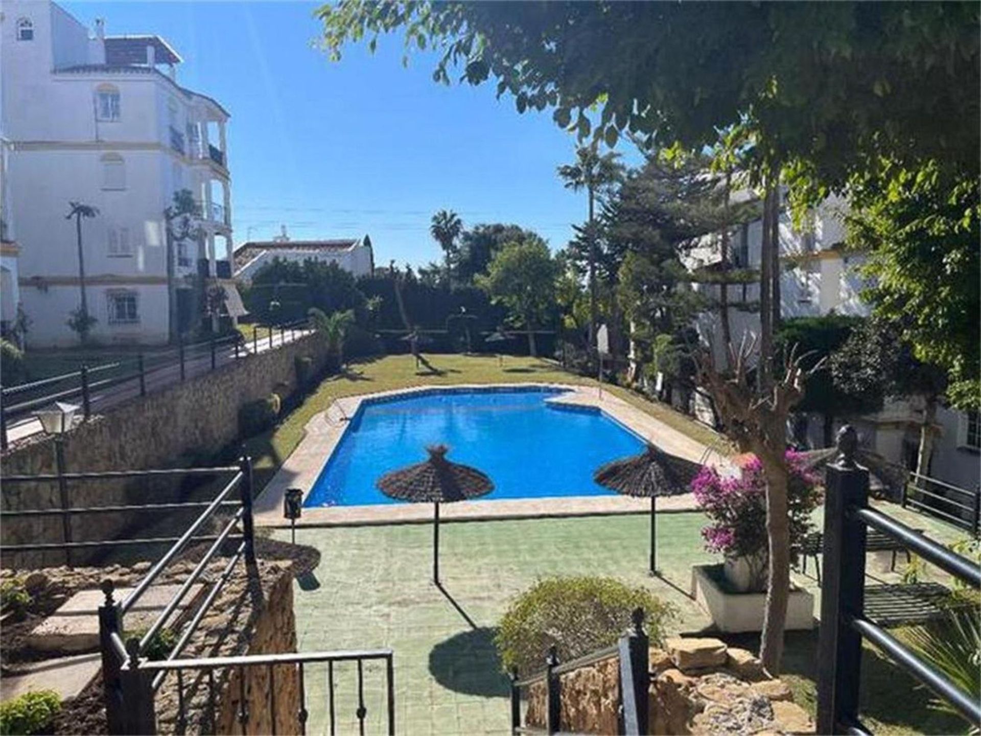 Condominium dans La Atalaya, Andalucía 12057929