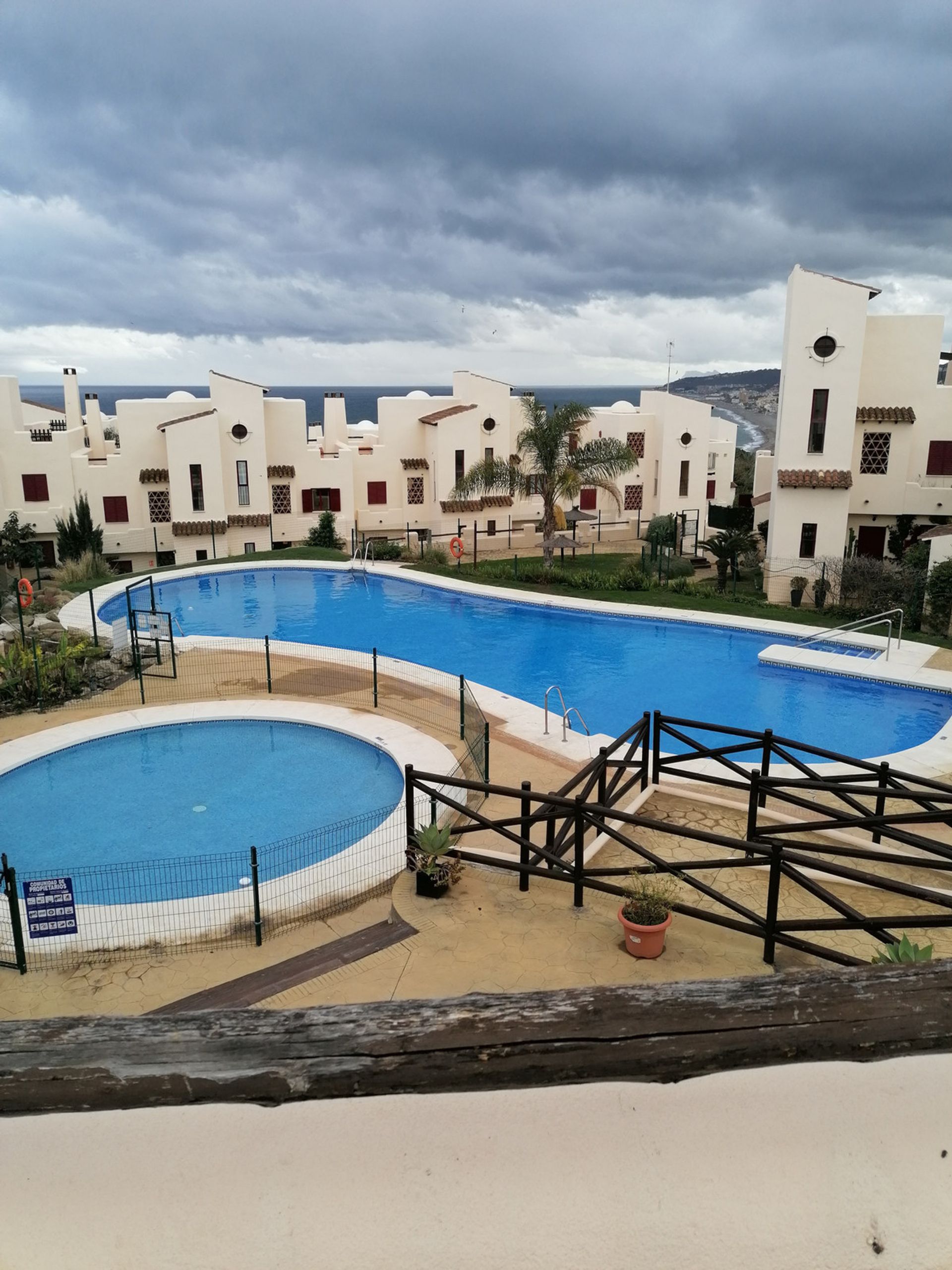 Kondominium dalam Casares, Andalusia 12057936