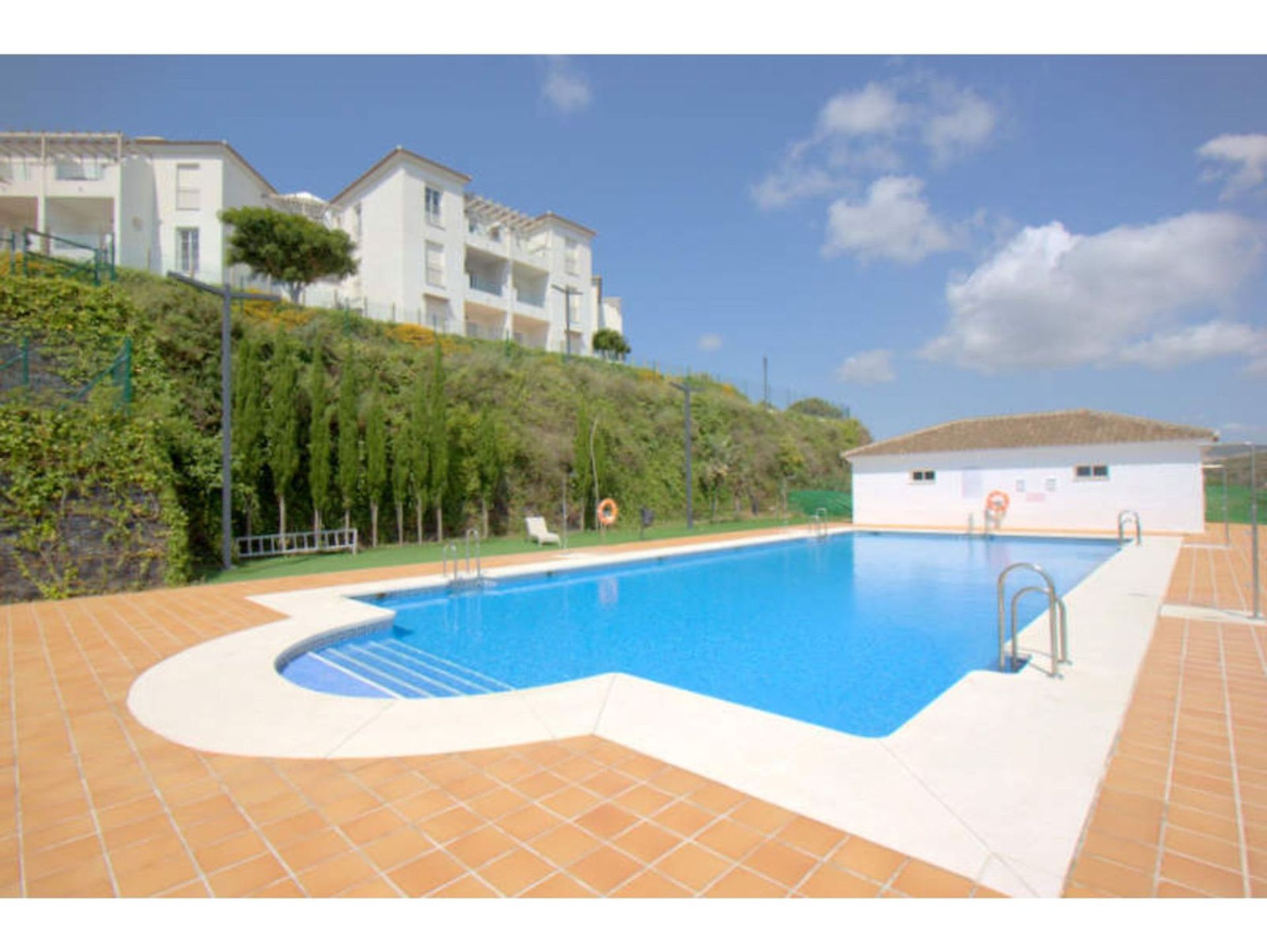 casa en Castillo de Sabinillas, Andalucía 12058032