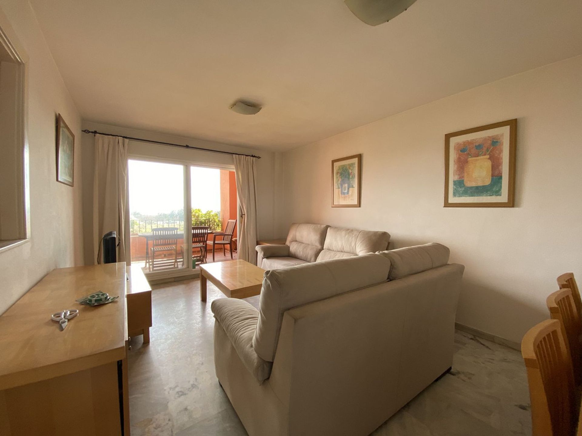 Condominio en Puerto de la Duquesa, Andalusia 12058126