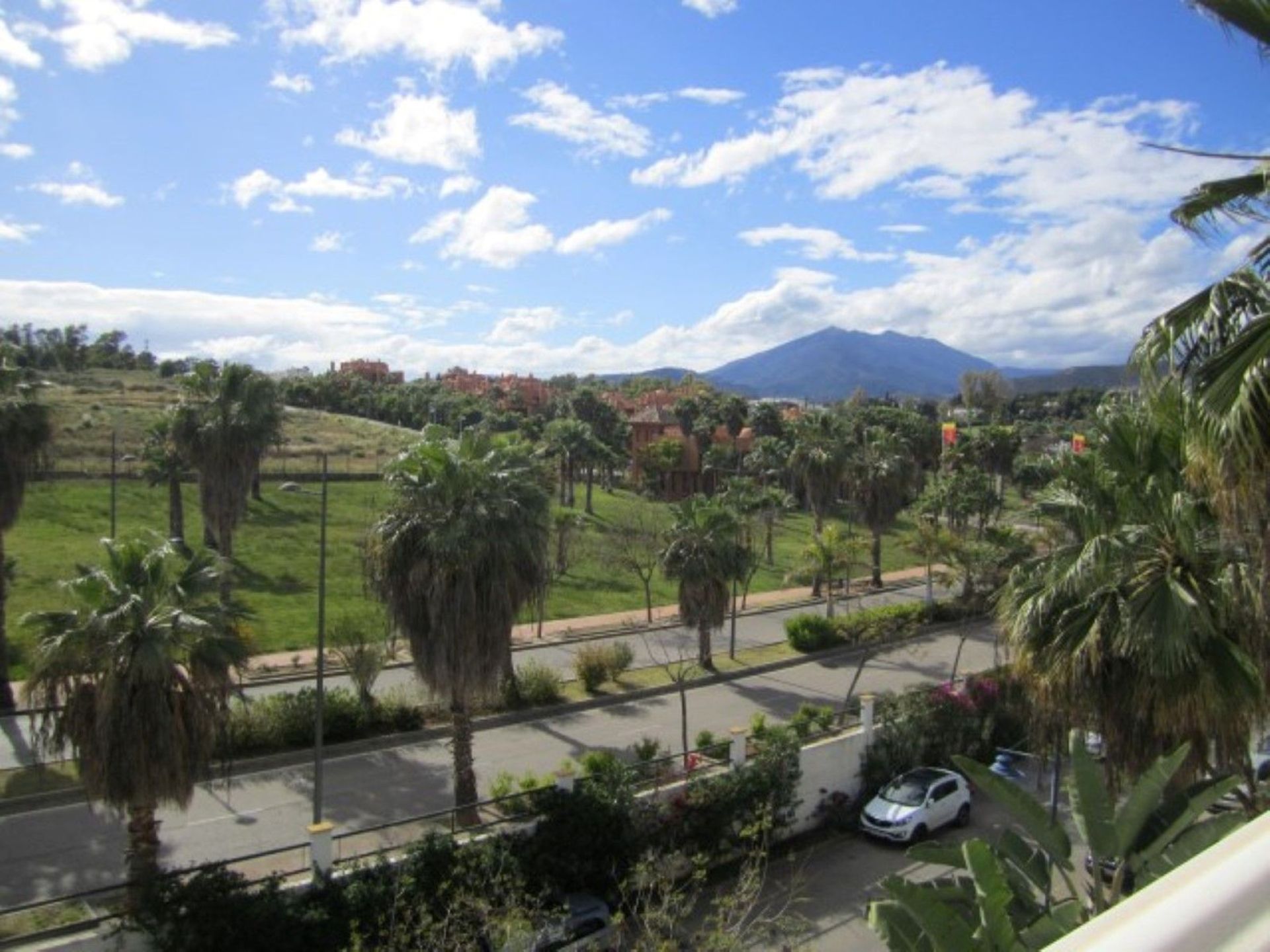 Condominium in Marbella, Andalusia 12058172