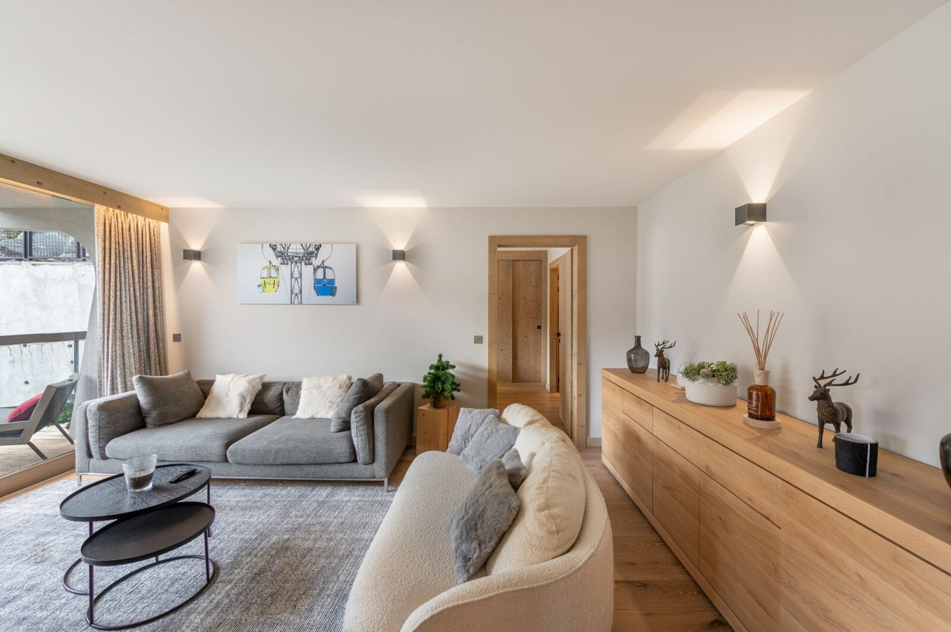 Condominium in Courchevel, Auvergne-Rhône-Alpes 12059779