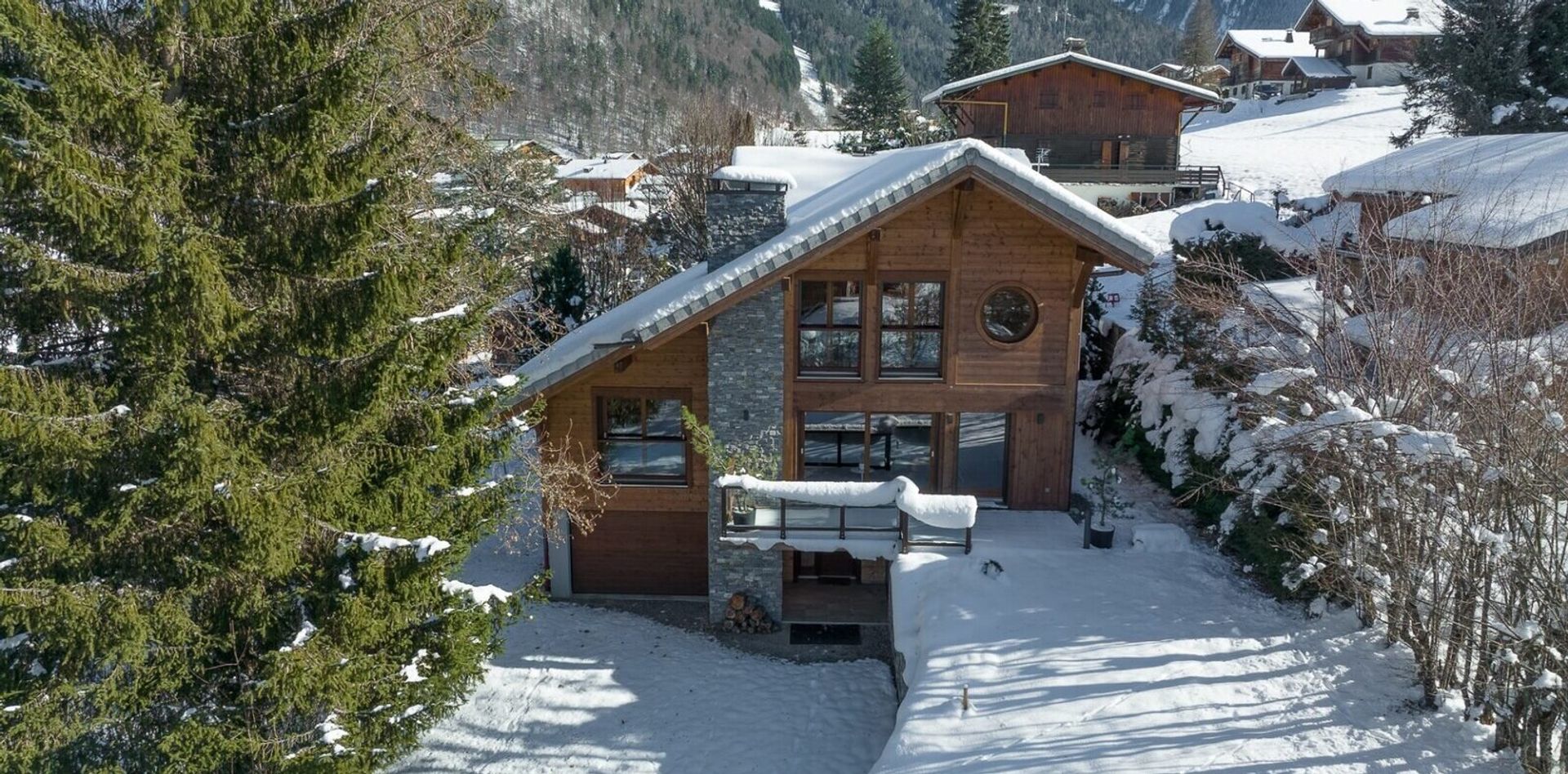 Hus i Morzine, Auvergne-Rhône-Alpes 12059781