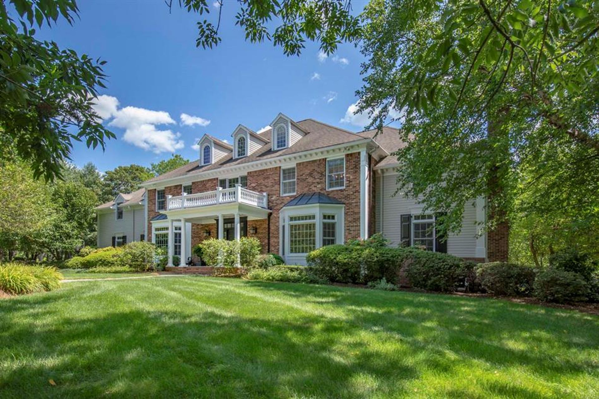 Hus i Bernardsville, New Jersey 12059844