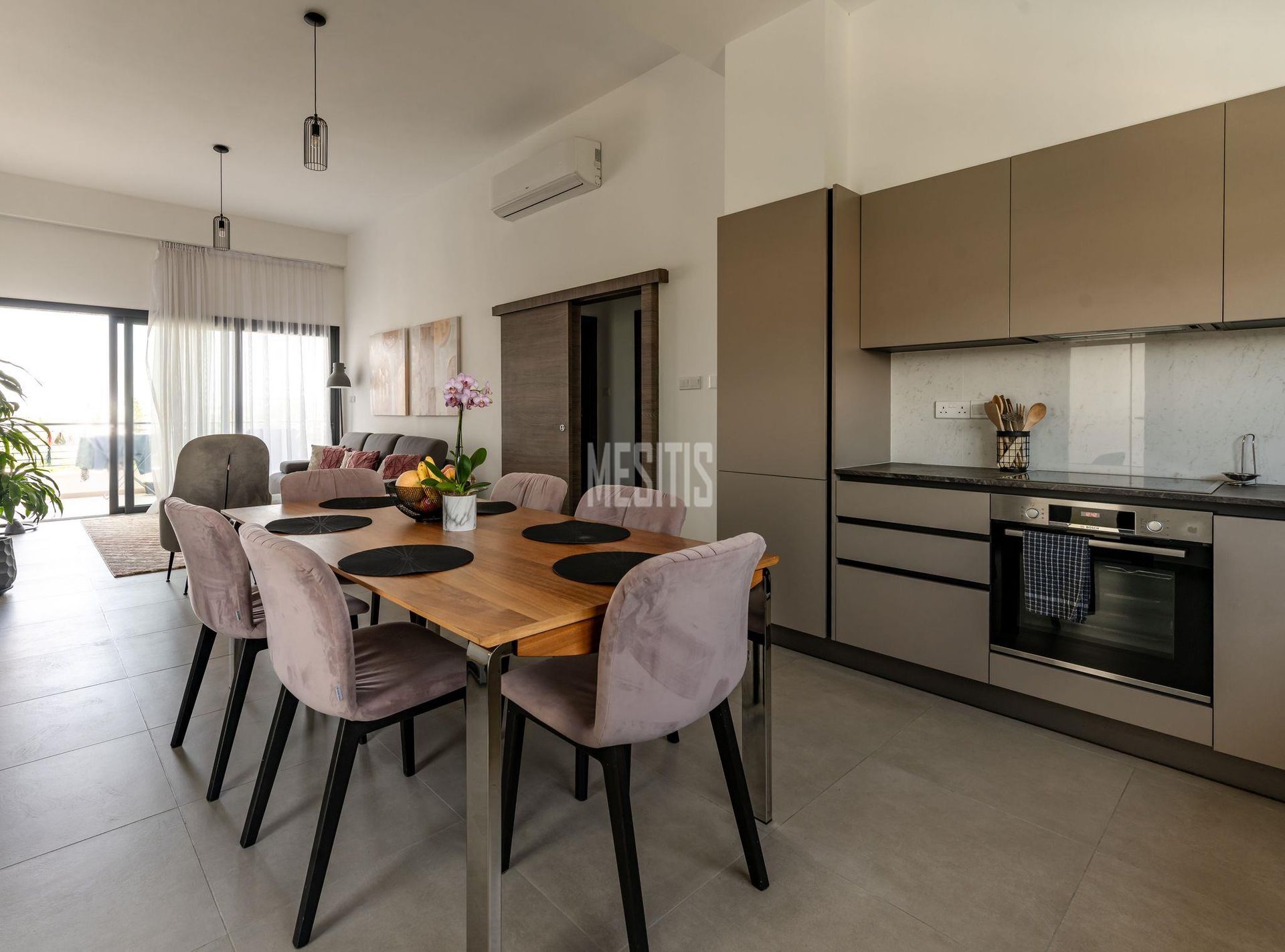 Condominium in Germasogeia, Limassol 12060627