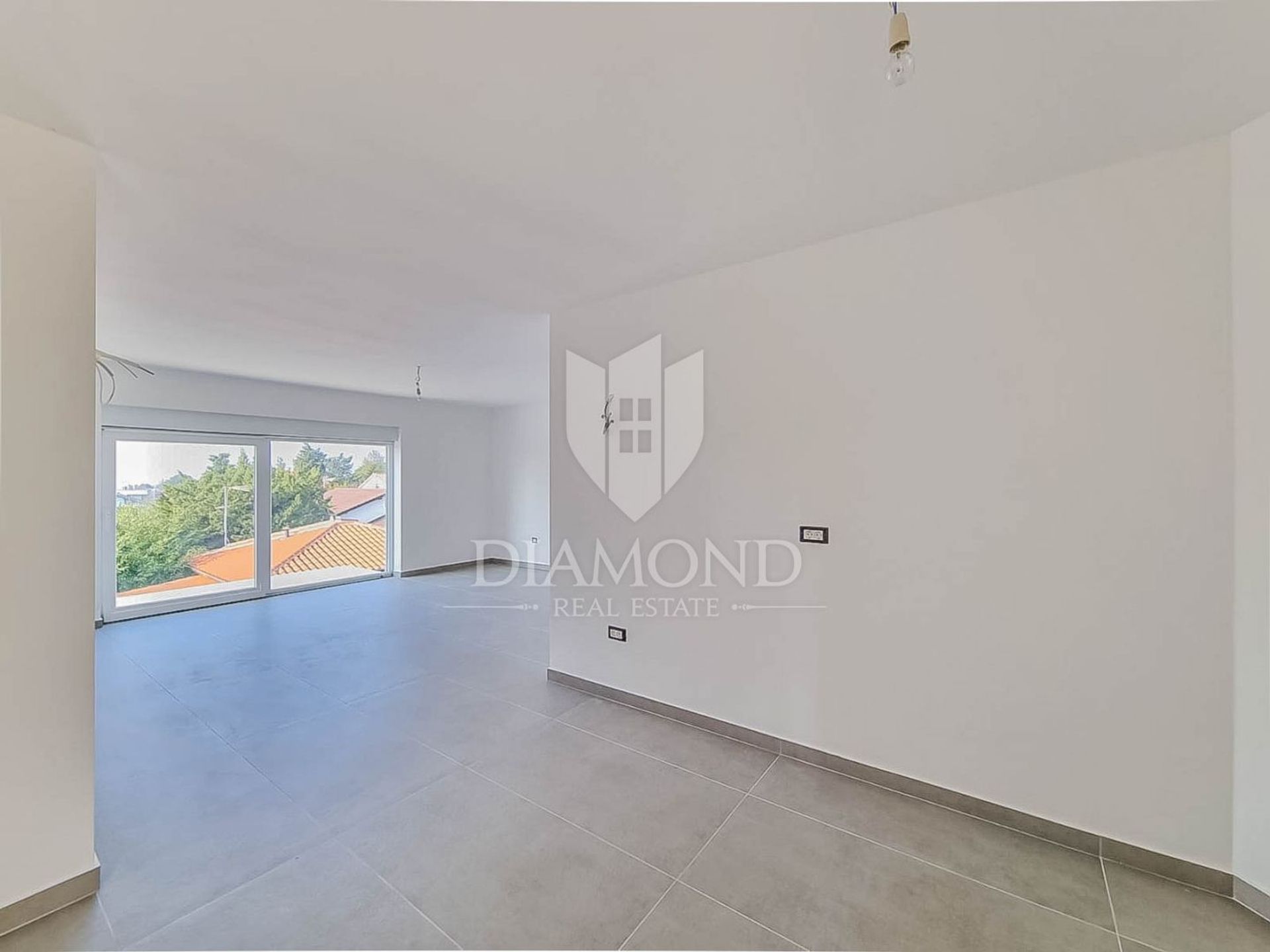 Condominium dans Umag, Istarska Zupanija 12060667