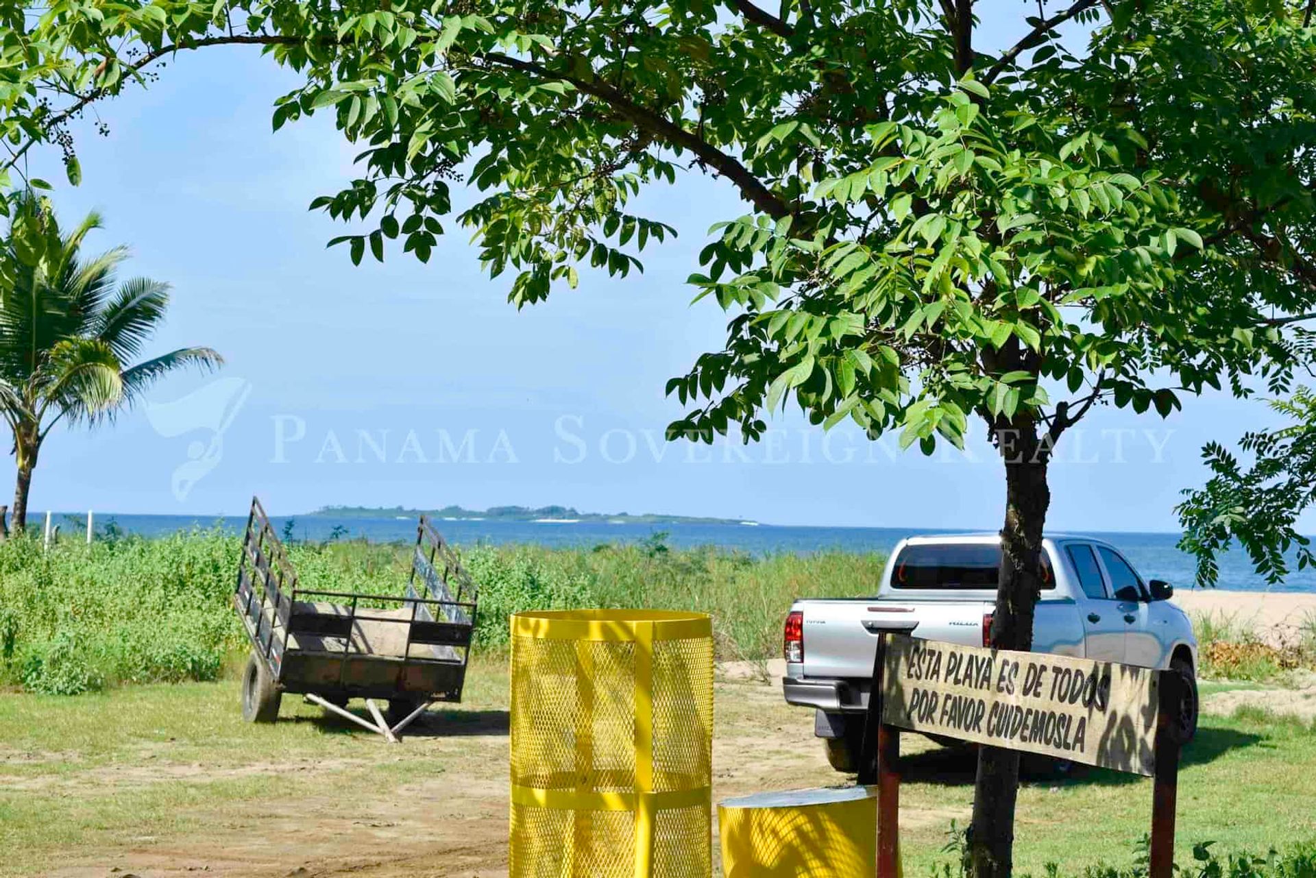 Land in , Provincia de Los Santos 12061473