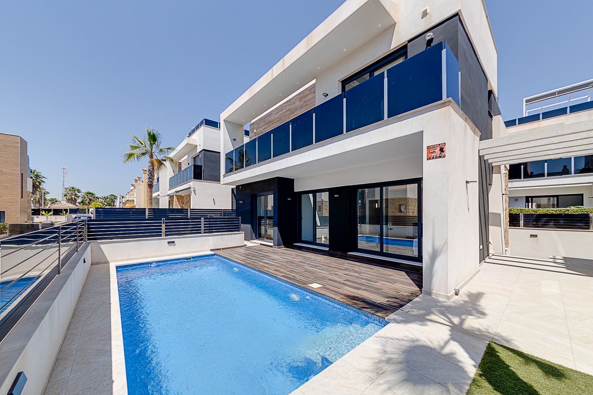 casa en Cabo Roig, Comunidad Valenciana 12063492