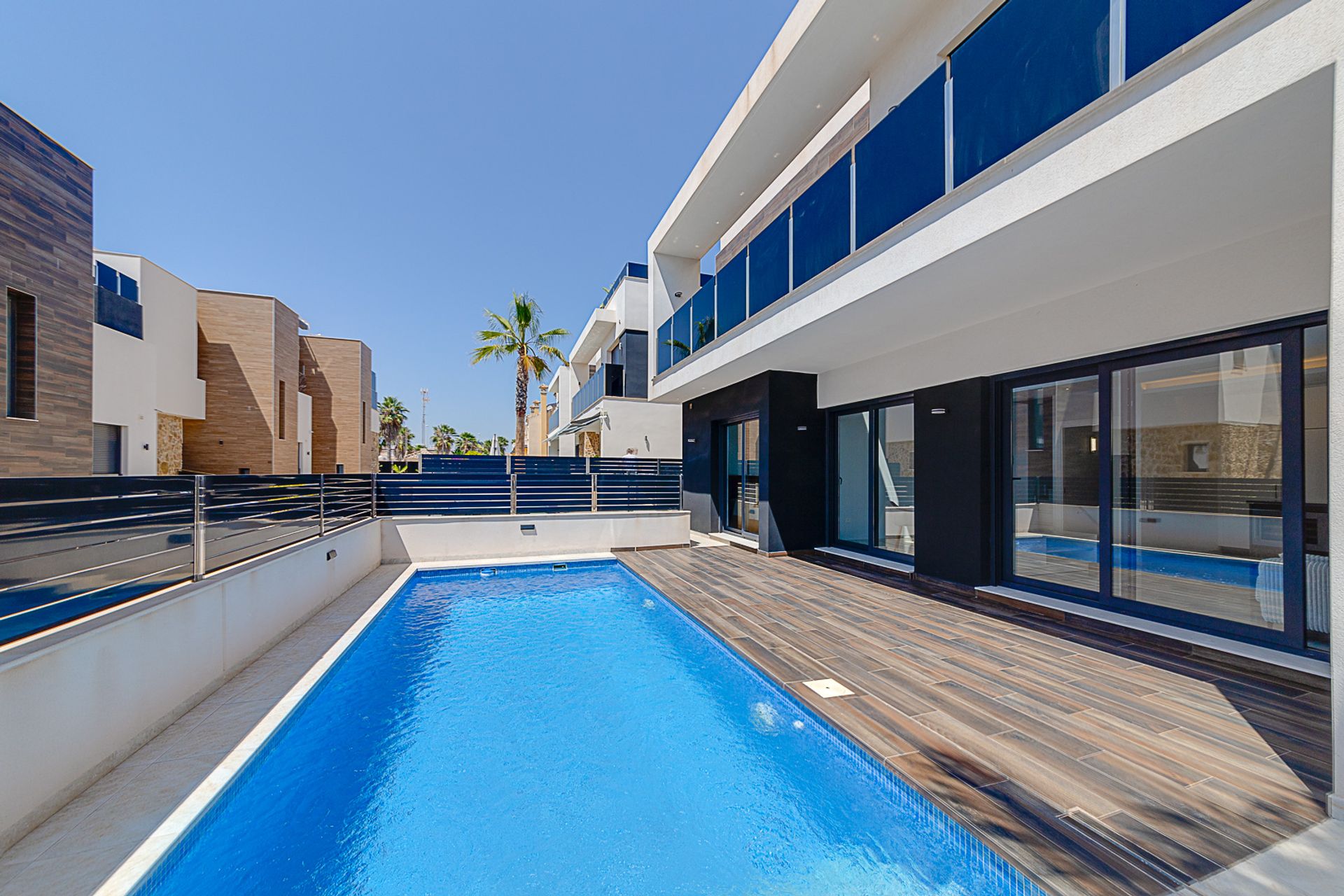 casa en Cabo Roig, Comunidad Valenciana 12063492