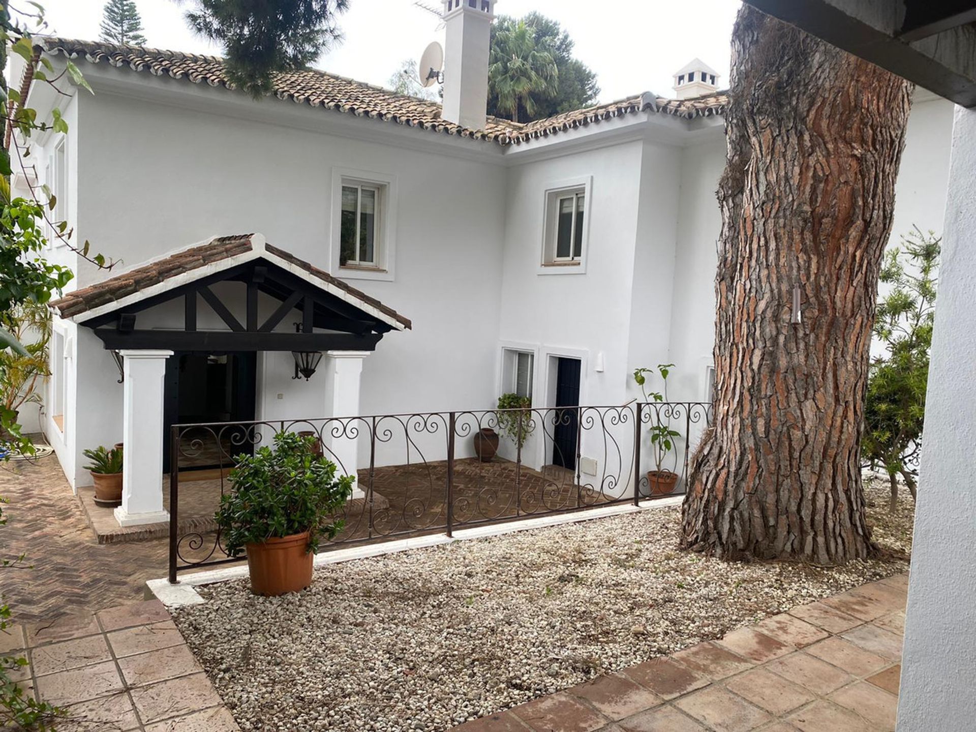 House in Marbella, Andalucía 12065035