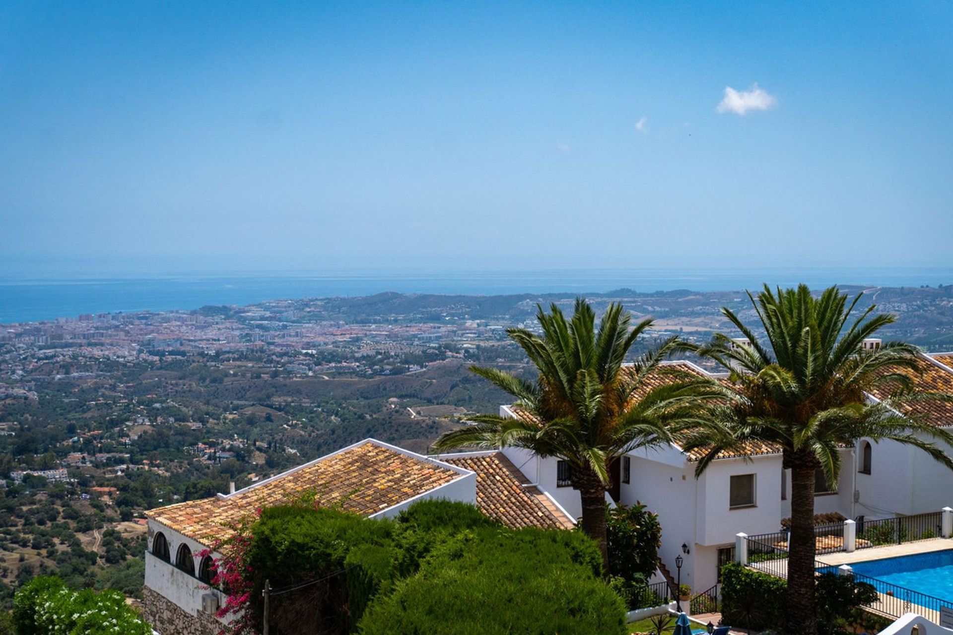 Eigentumswohnung im Mijas, Andalucía 12066236