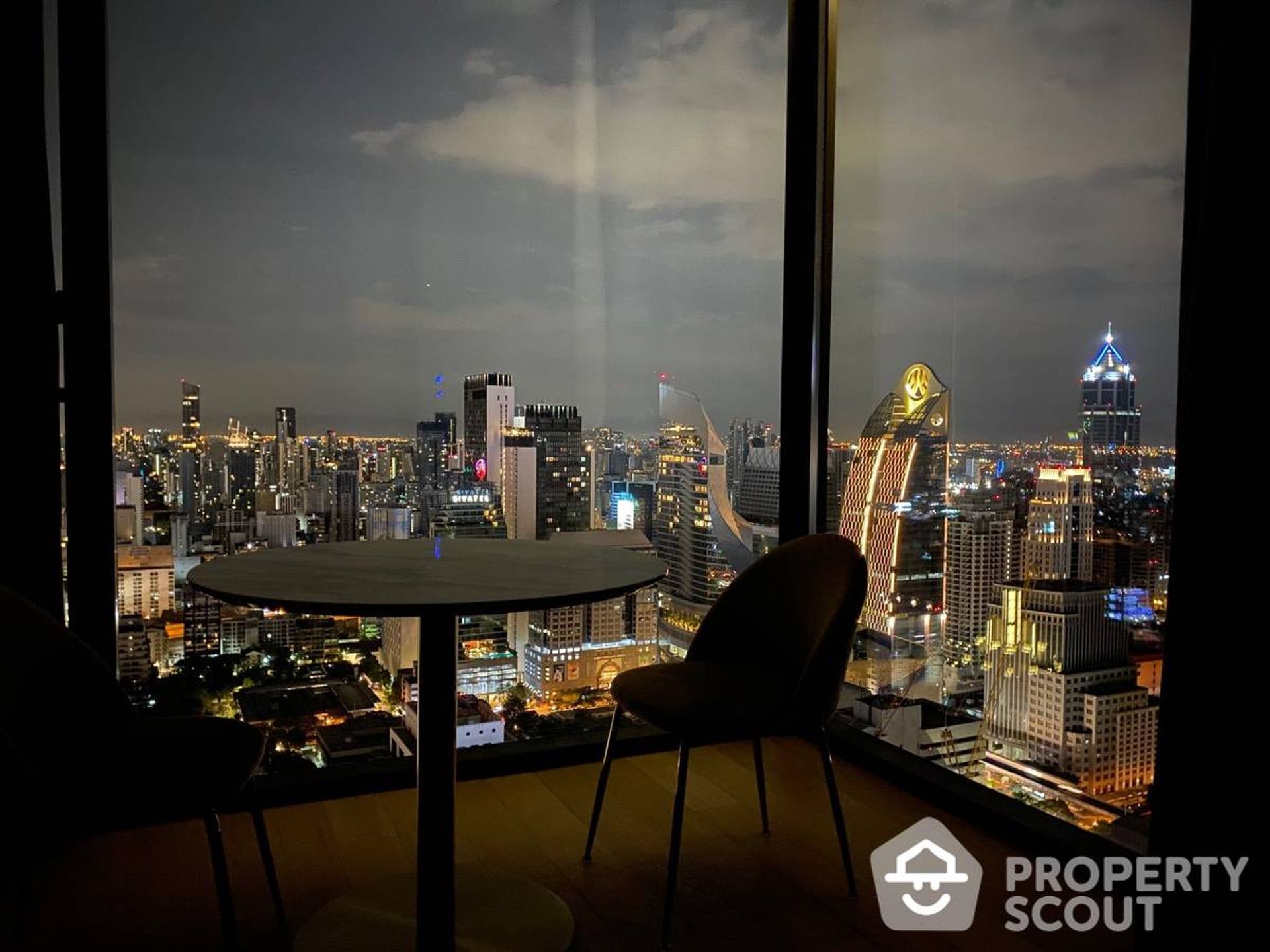 Condominium in , Krung Thep Maha Nakhon 12066980