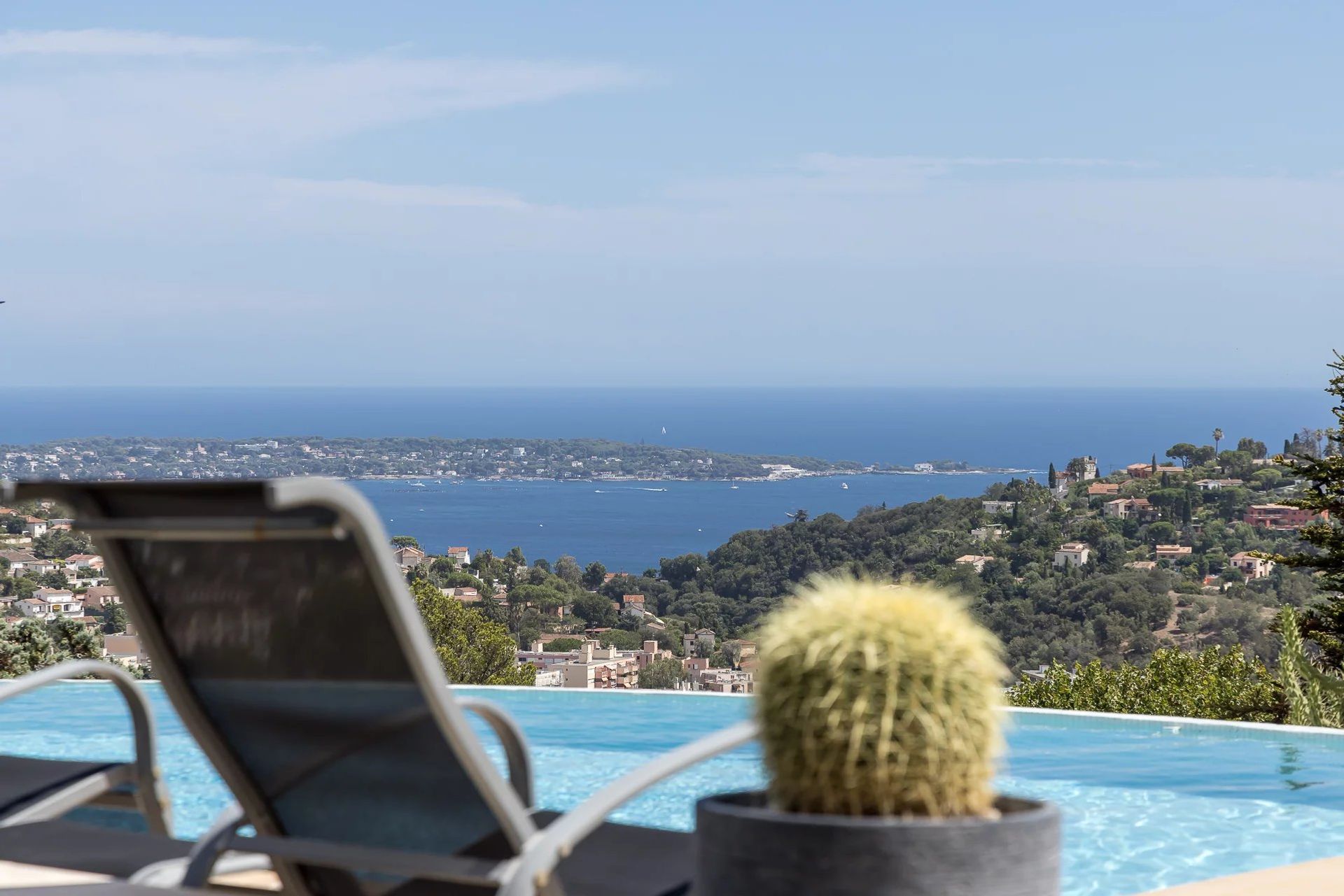 Rumah di Vallauris, Provence-Alpes-Côte d'Azur 12069191