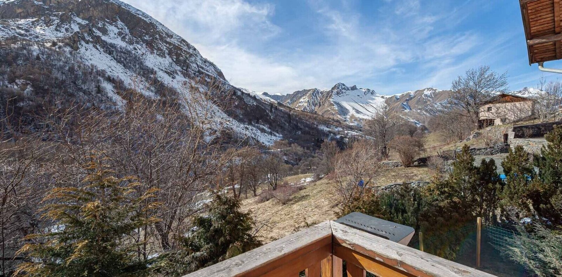 Rumah di Les Belleville, Auvergne-Rhône-Alpes 12069531