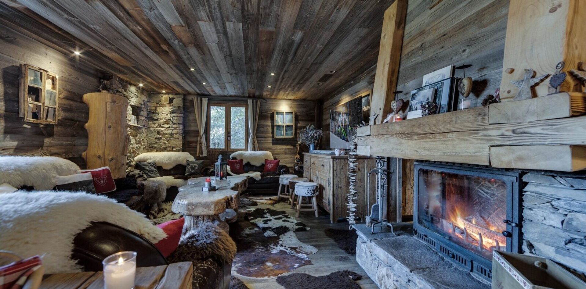 Casa nel Champagny-en-Vanoise, Auvergne-Rhone-Alpes 12069578