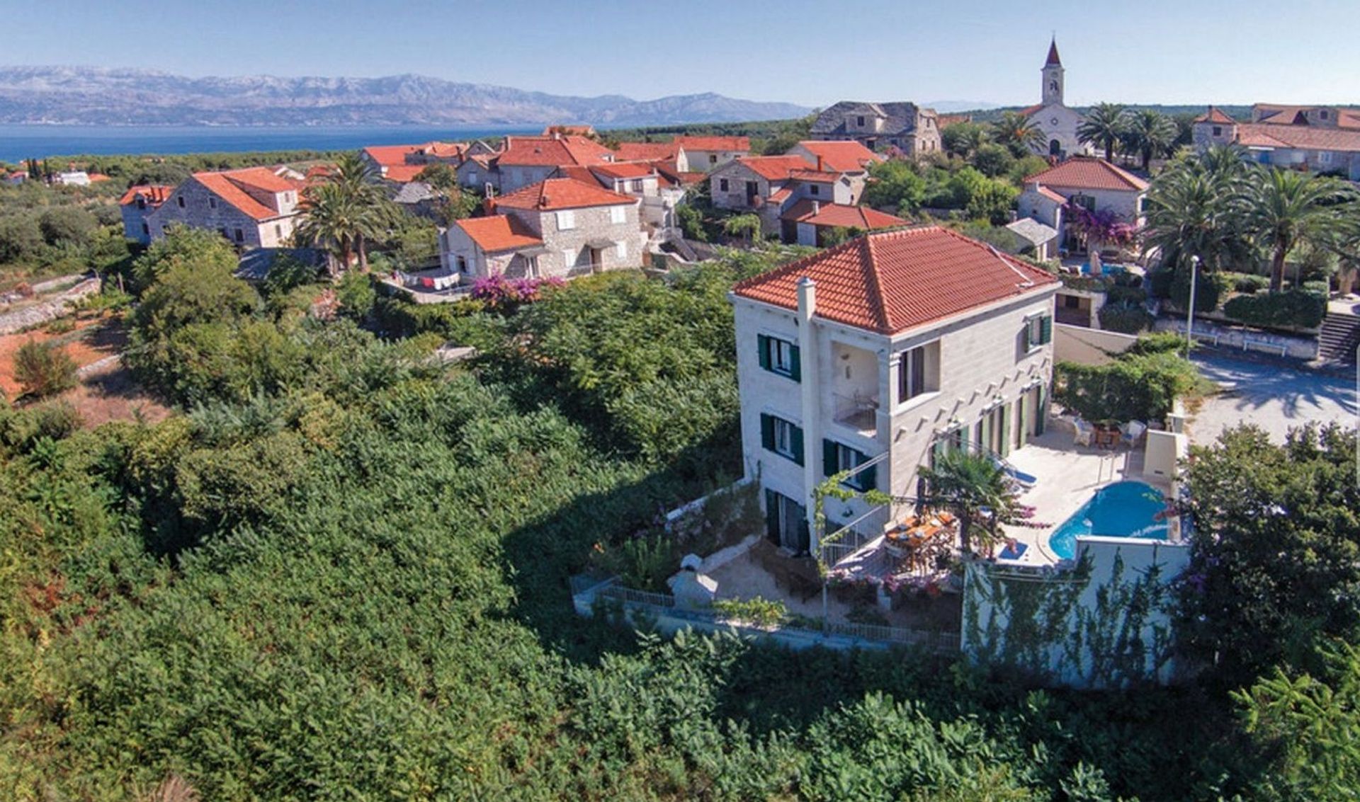 rumah dalam , Split-Dalmatia County 12070047