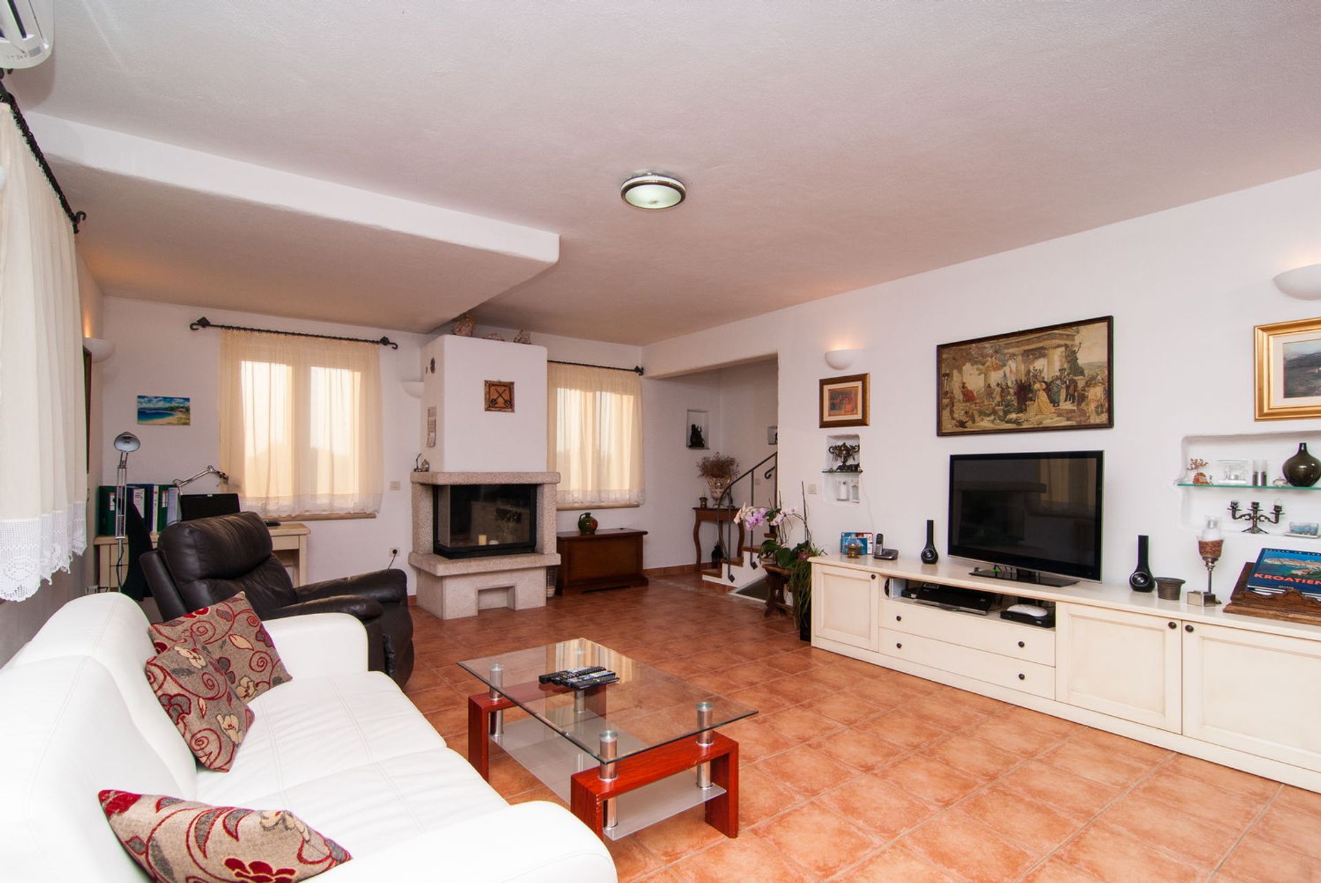 Hus i , Split-Dalmatia County 12070047