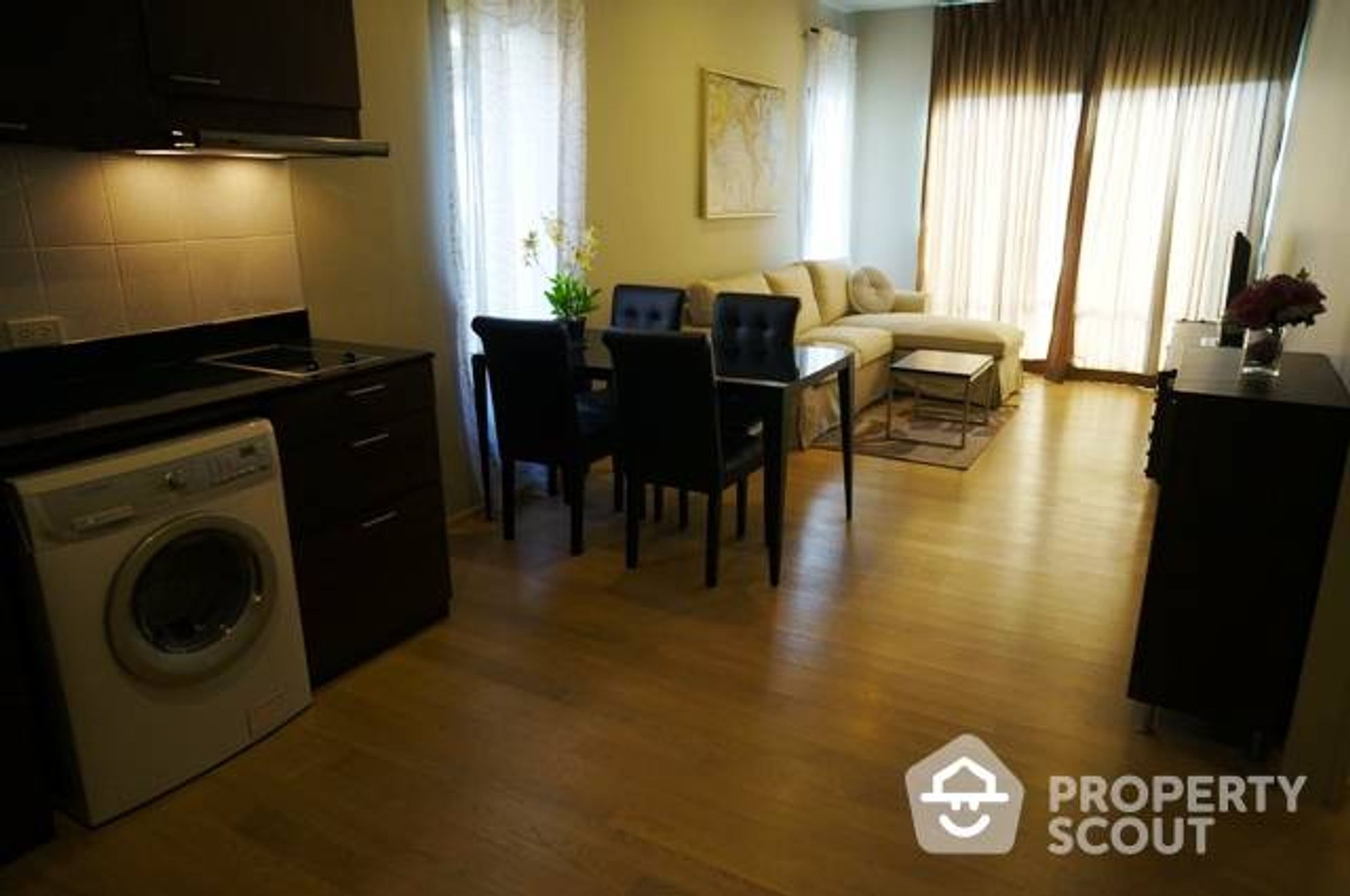 Condominium dans Khlong Toei, Krung Thep Maha Nakhon 12070562