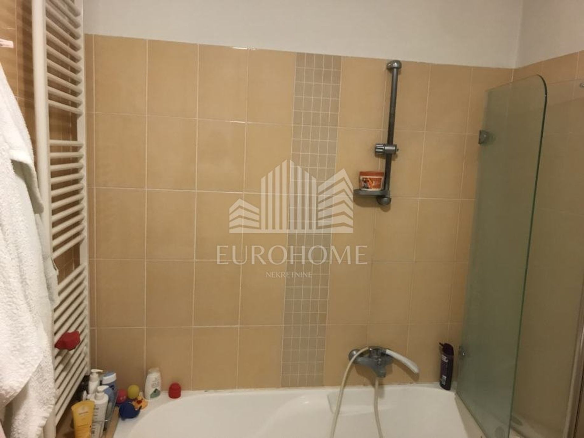 Condominio nel Zagreb, Grad Zagreb 12070687