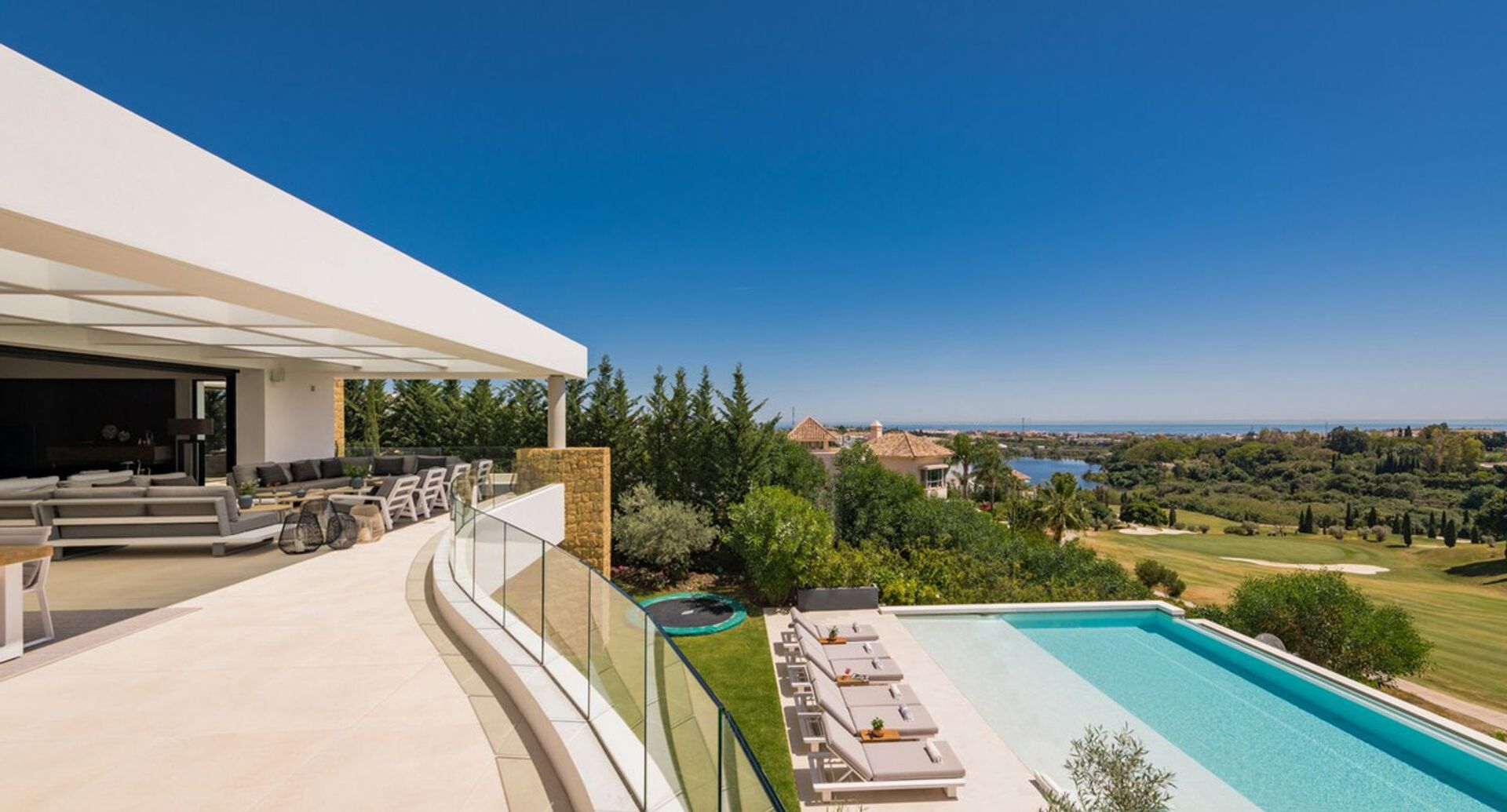 Condominium dans Benahavís, Andalousie 12071895