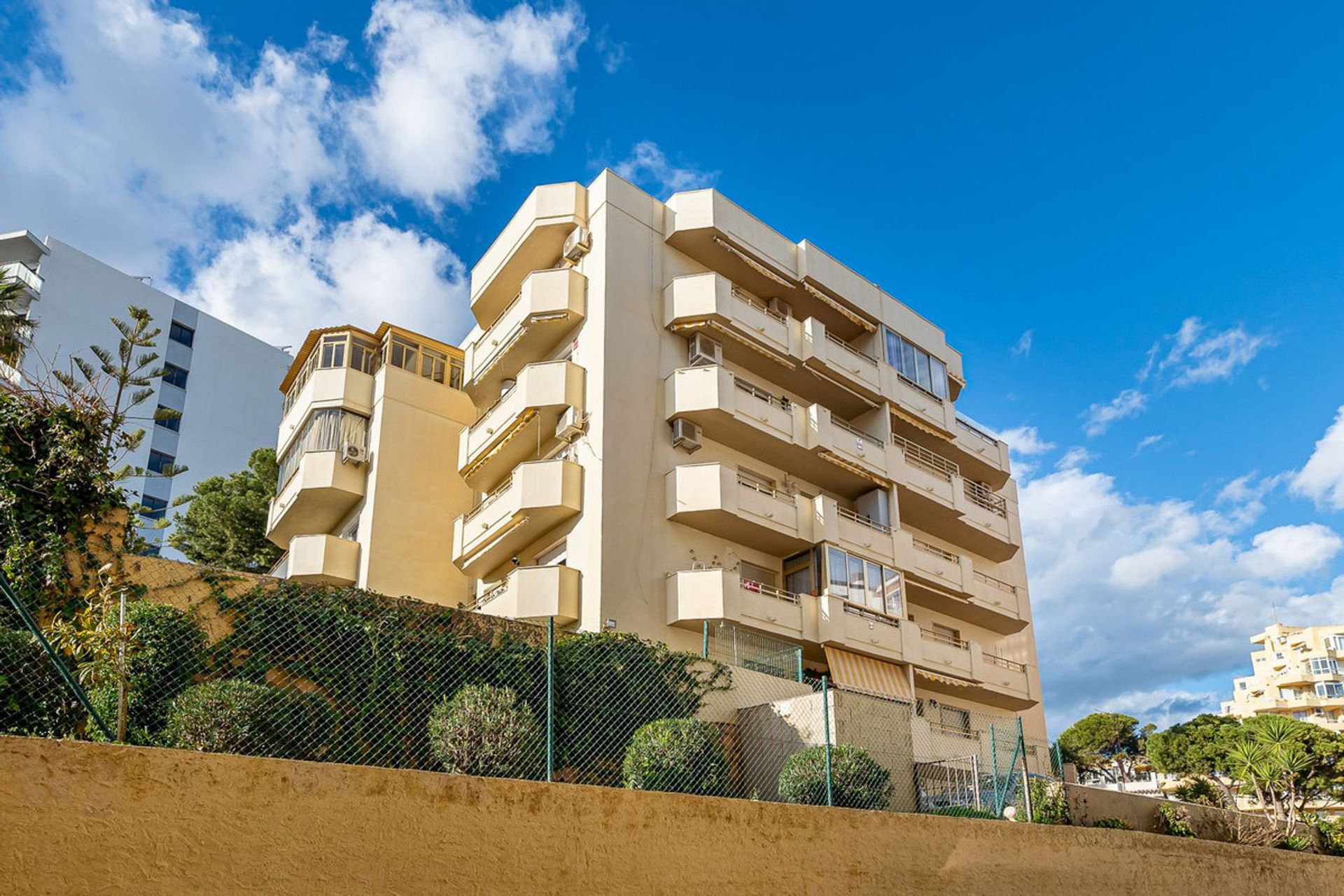 Eigentumswohnung im Benalmádena, Andalusien 12071963