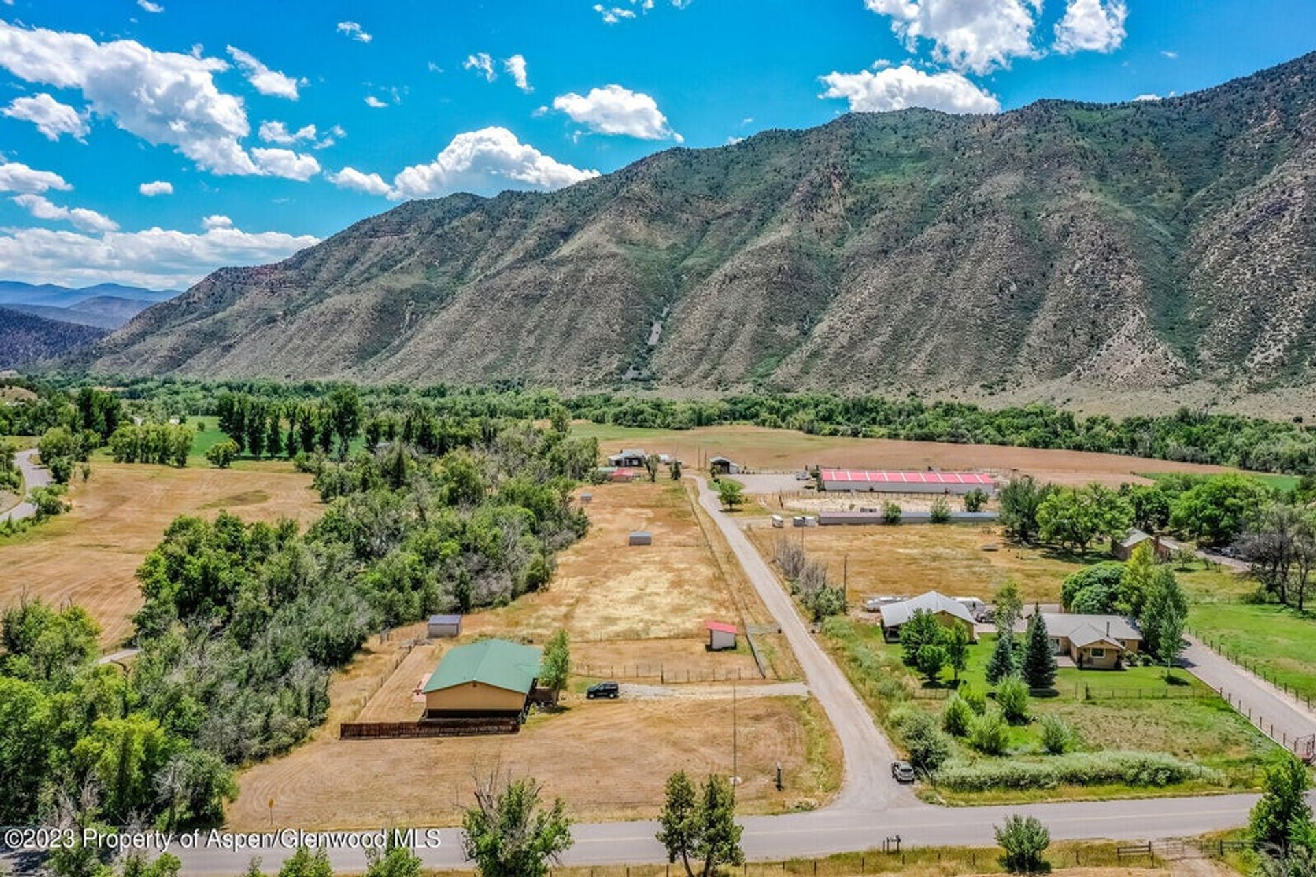 Земельные участки в New Castle, Colorado 12072429