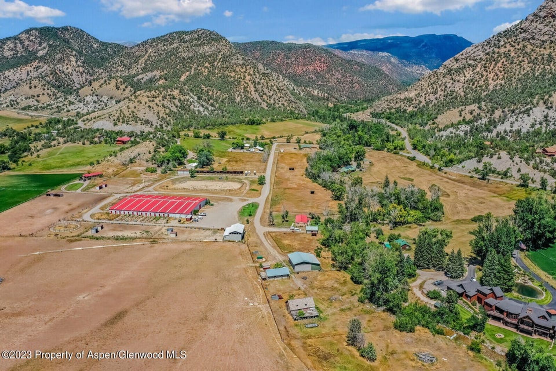 Land i New Castle, Colorado 12072429