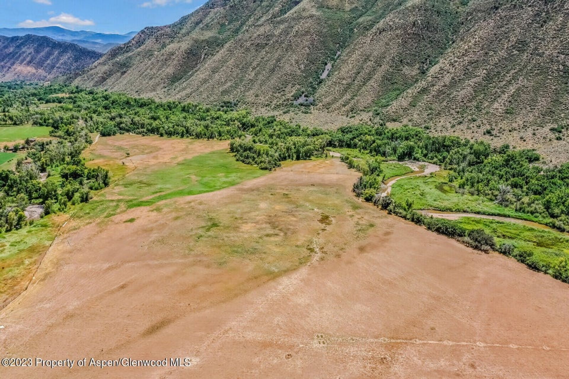 Земельные участки в New Castle, Colorado 12072429