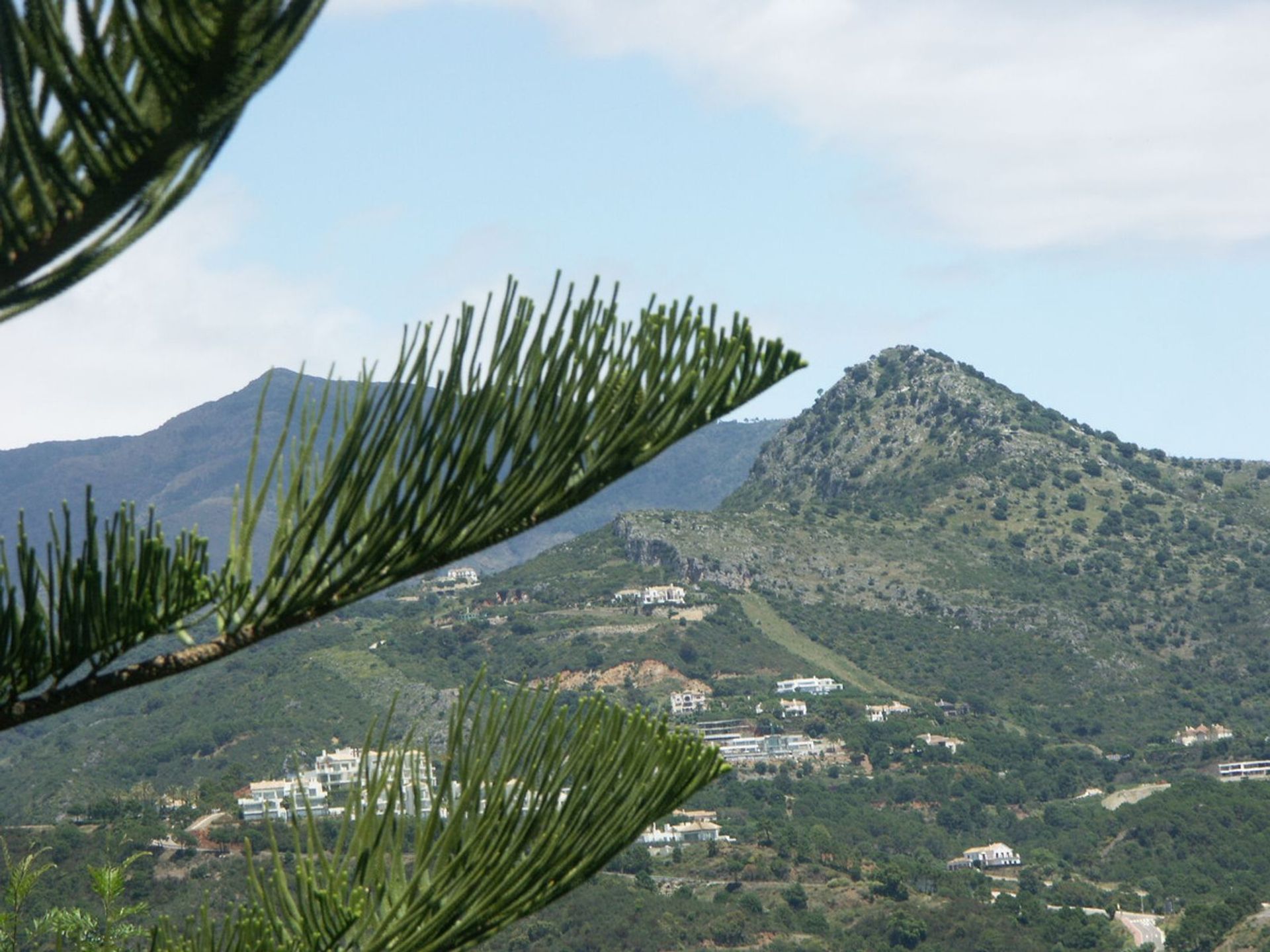 सम्मिलित में Estepona, Andalusia 12072463