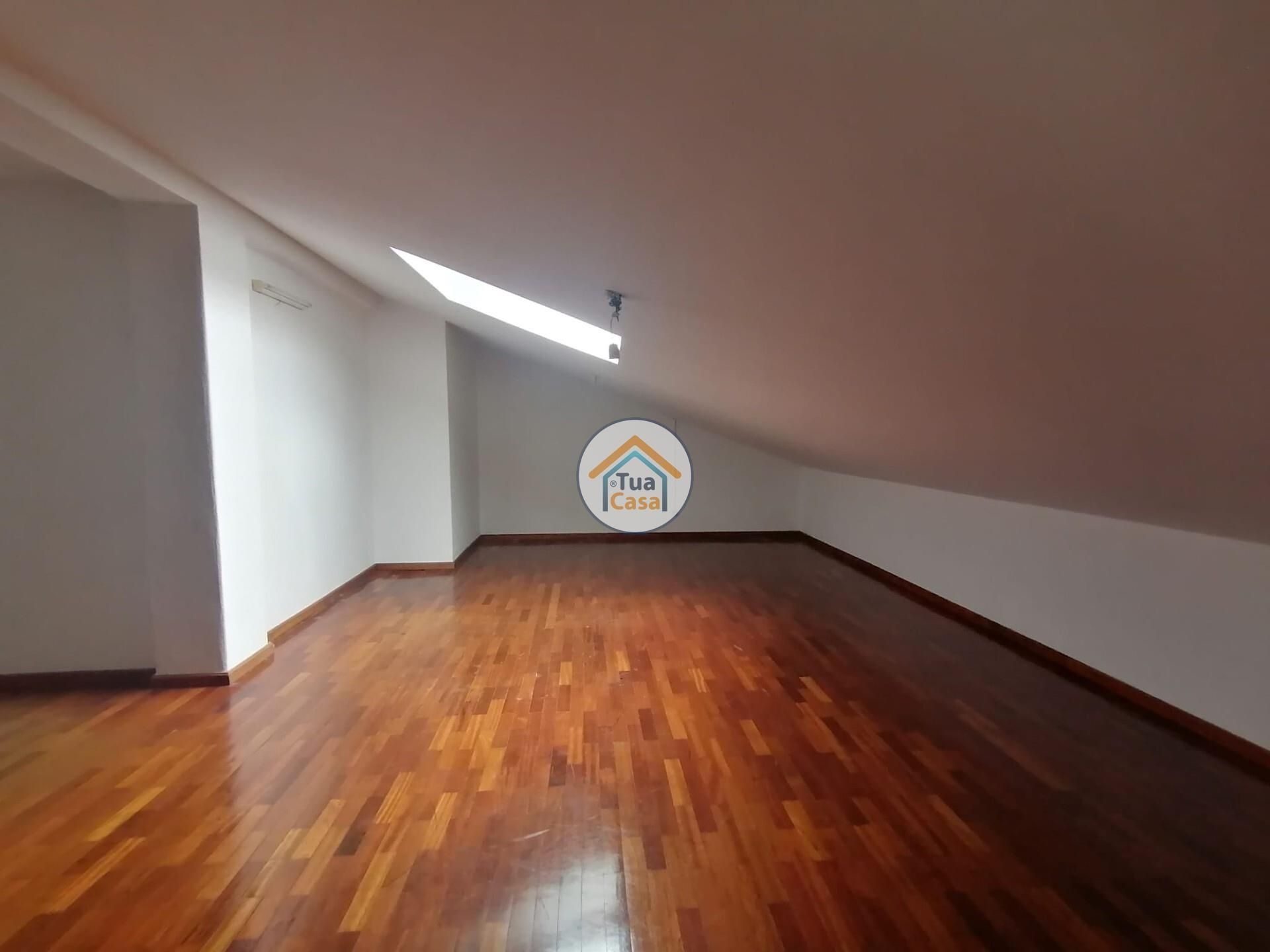 Condominium in Coimbra, Coimbra District 12074354