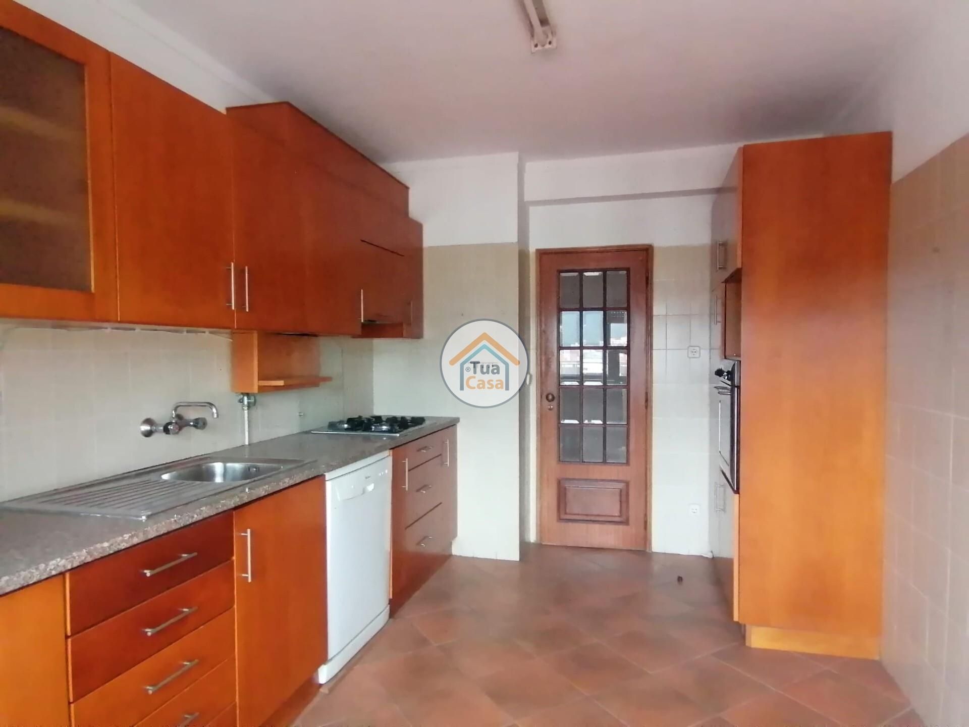 Condominio en Santo Antonio dos Olivais, Coimbra 12074354