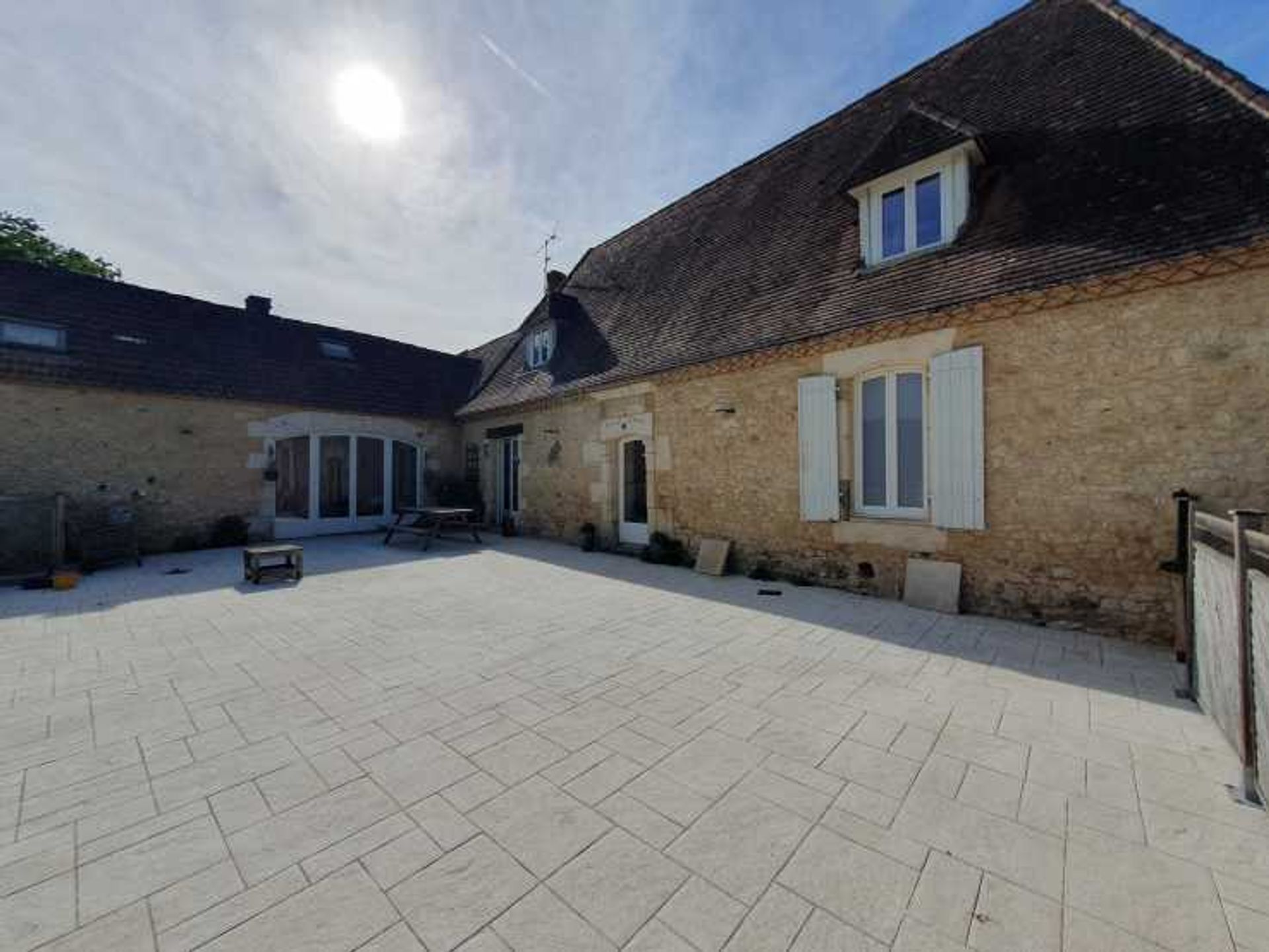 House in Tremolat, Nouvelle-Aquitaine 12076280