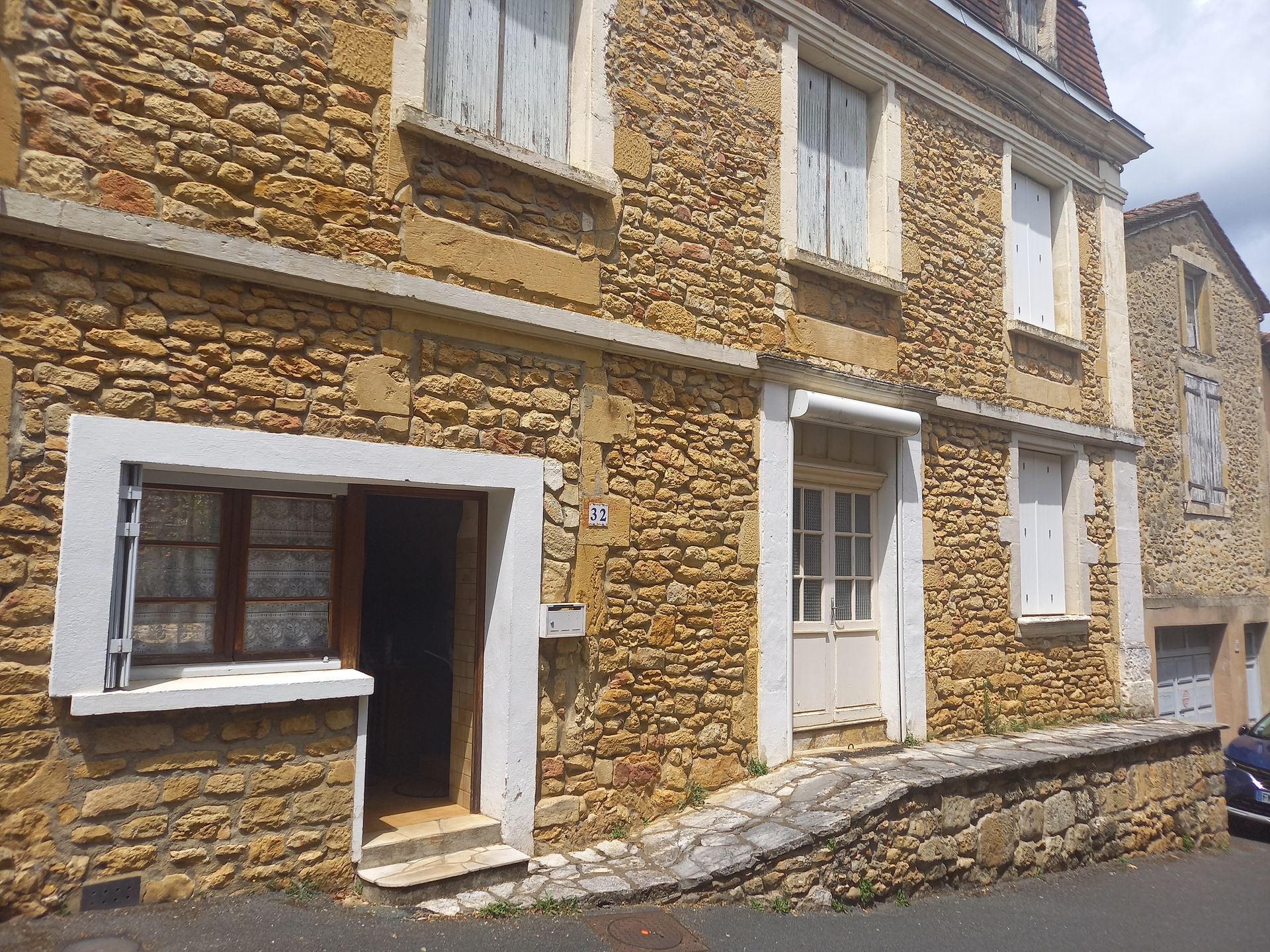 House in Belves, Nouvelle-Aquitaine 12077991