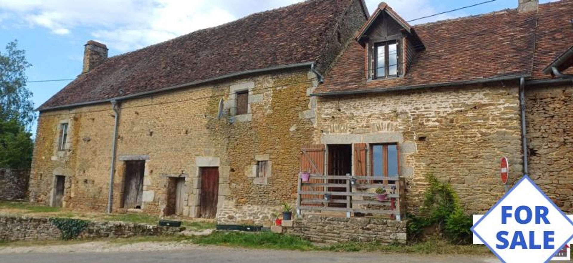 casa en Ravigny, Países del Loira 12078024