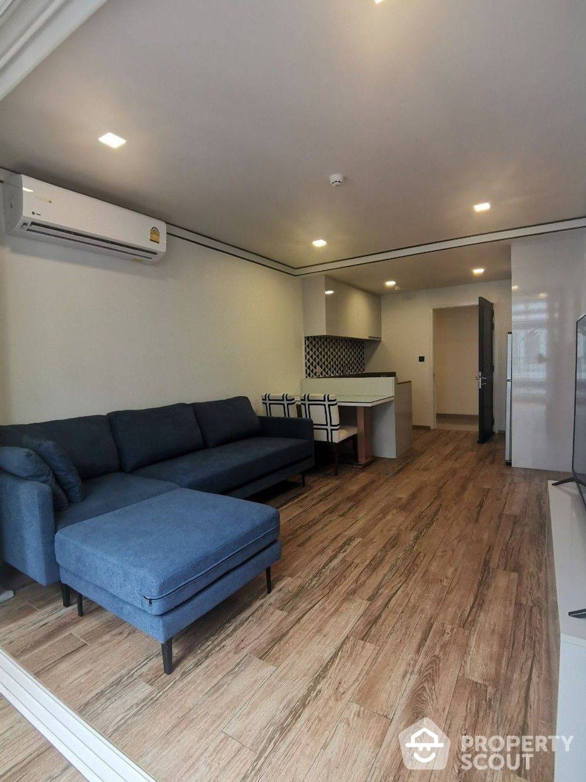 Condominium in , Krung Thep Maha Nakhon 12080183