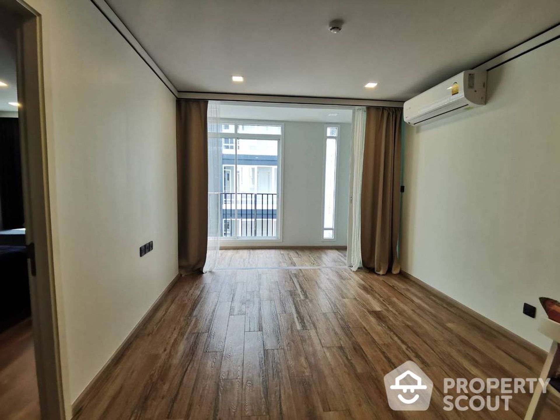 Condominium in , Krung Thep Maha Nakhon 12080183