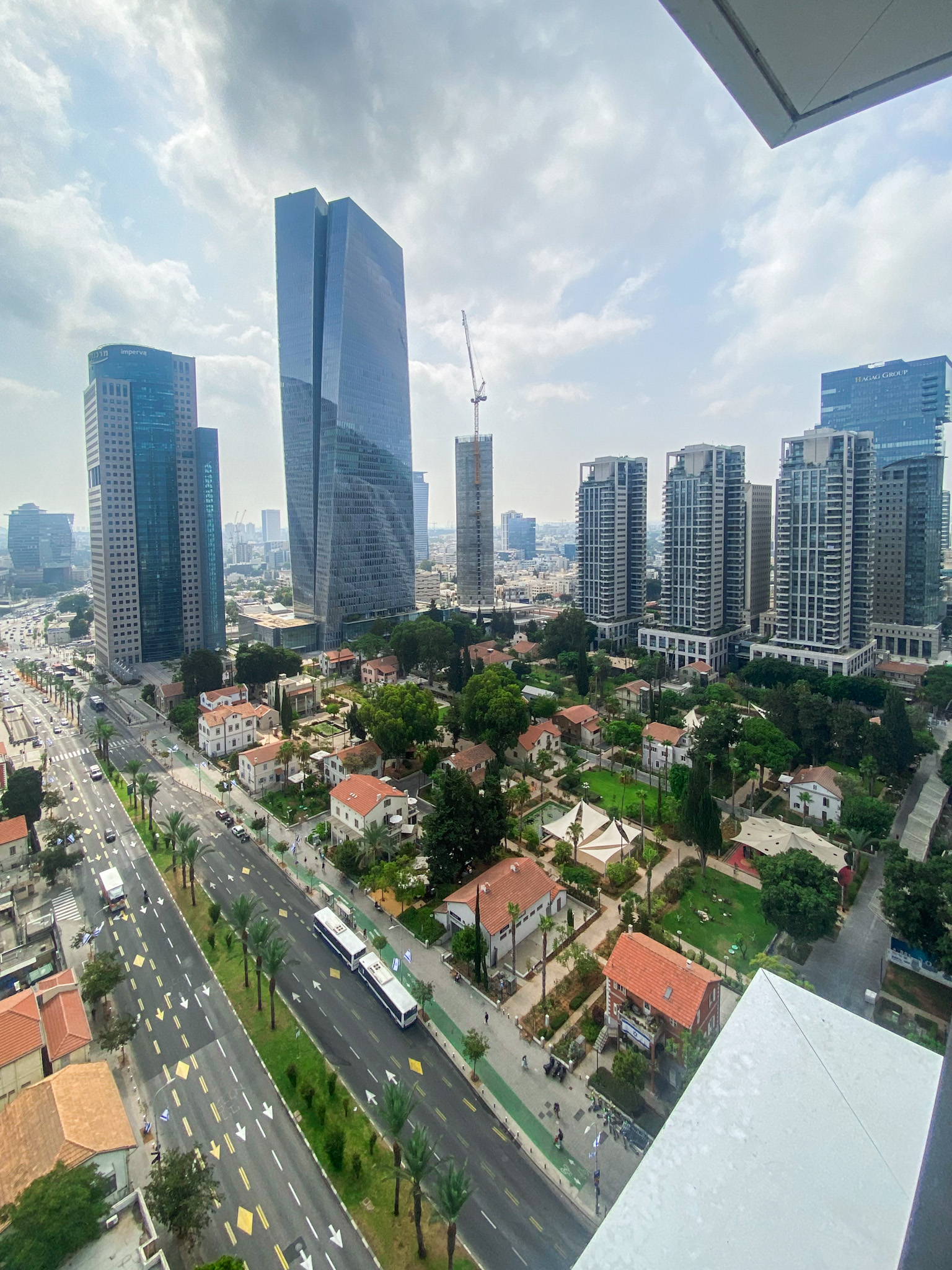 Condominium in Tel Aviv-Yafo, 12 Leonardo da Vinci Street 12081000