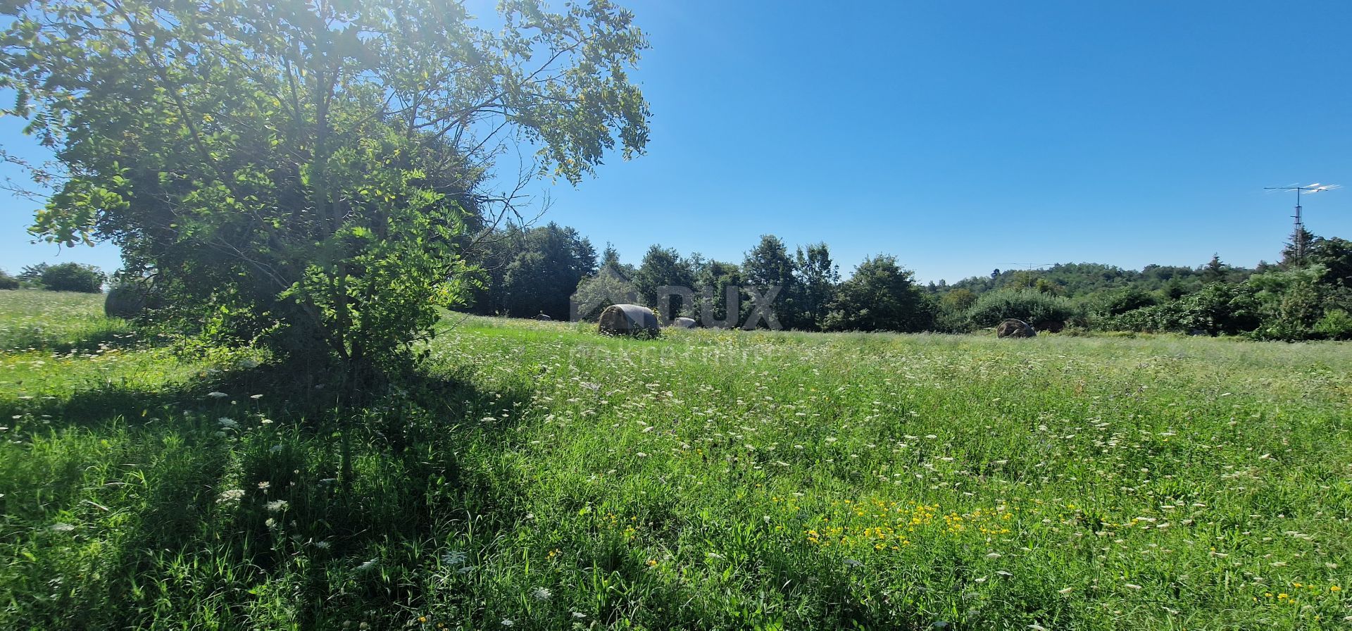 Land i Lindar, Istarska županija 12081188