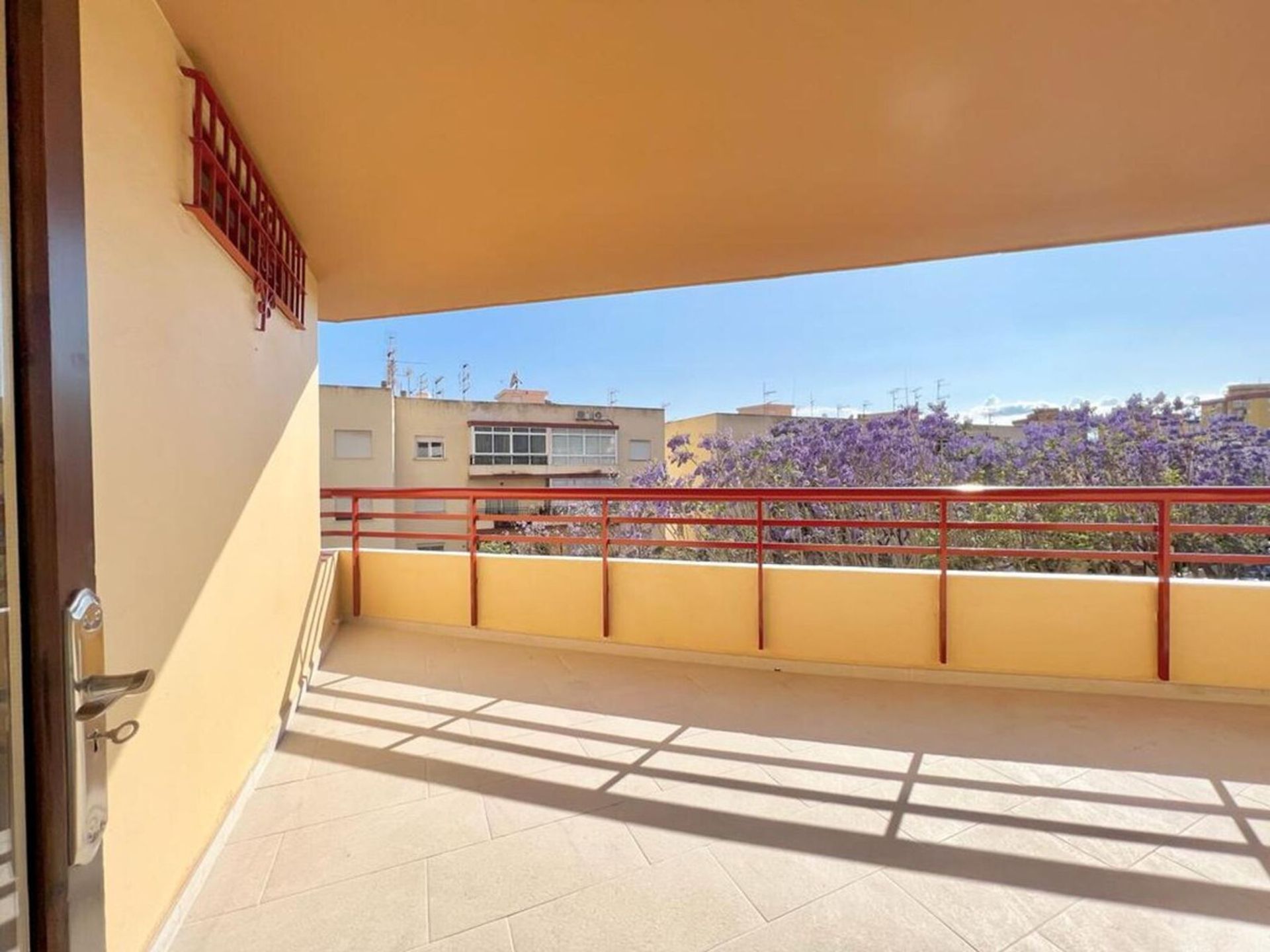 Condominio nel Fuengirola, Andalucía 12083060