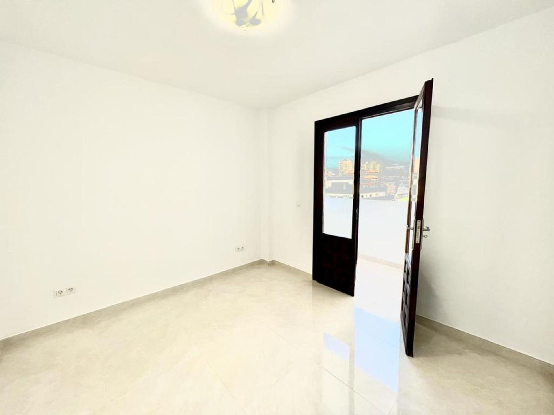 Condominio nel Fuengirola, Andalucía 12083060