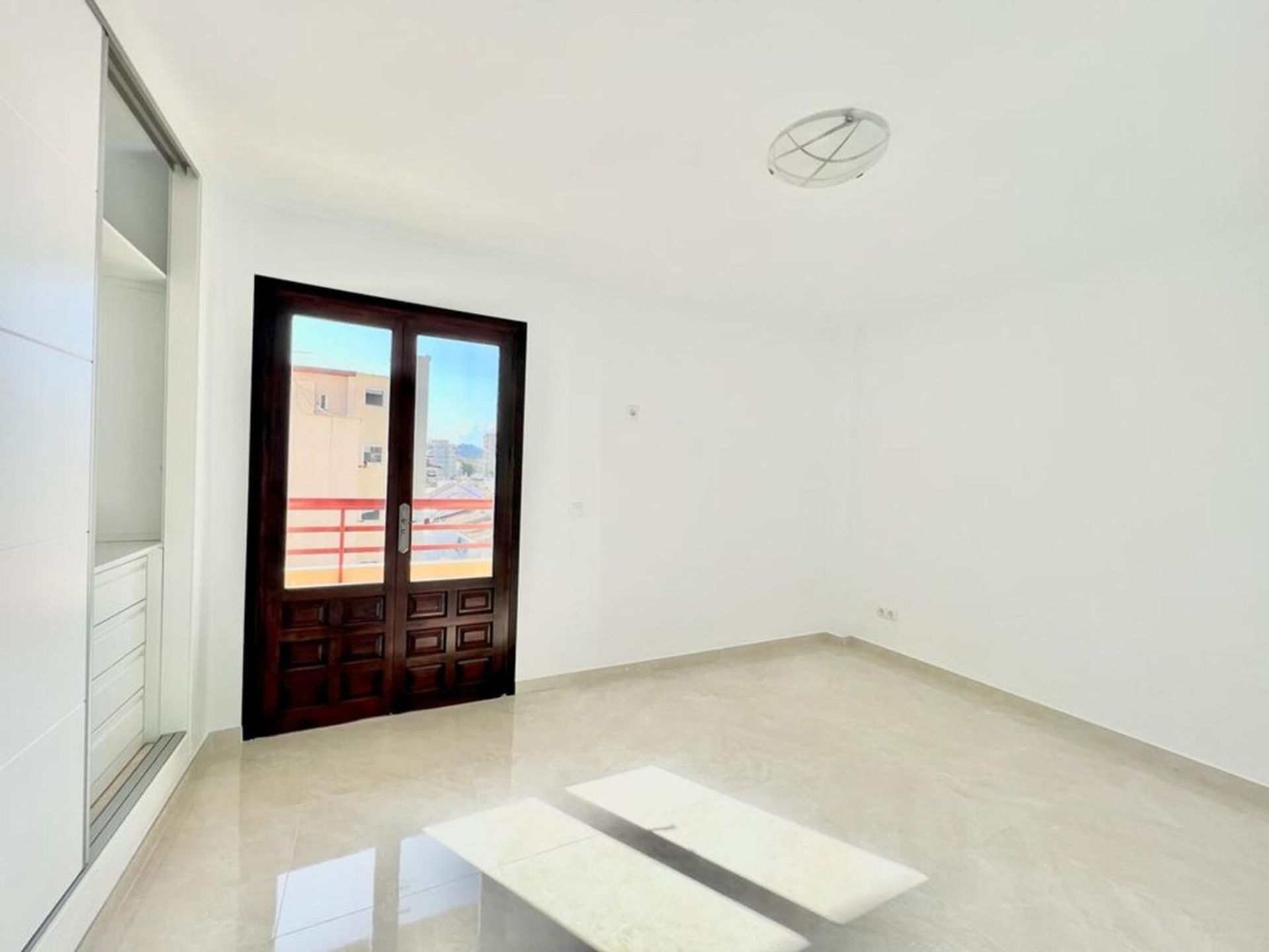 Condominio nel Fuengirola, Andalucía 12083060