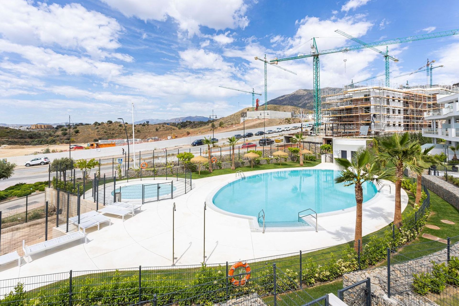 Condominio nel Fuengirola, Andalucía 12083262