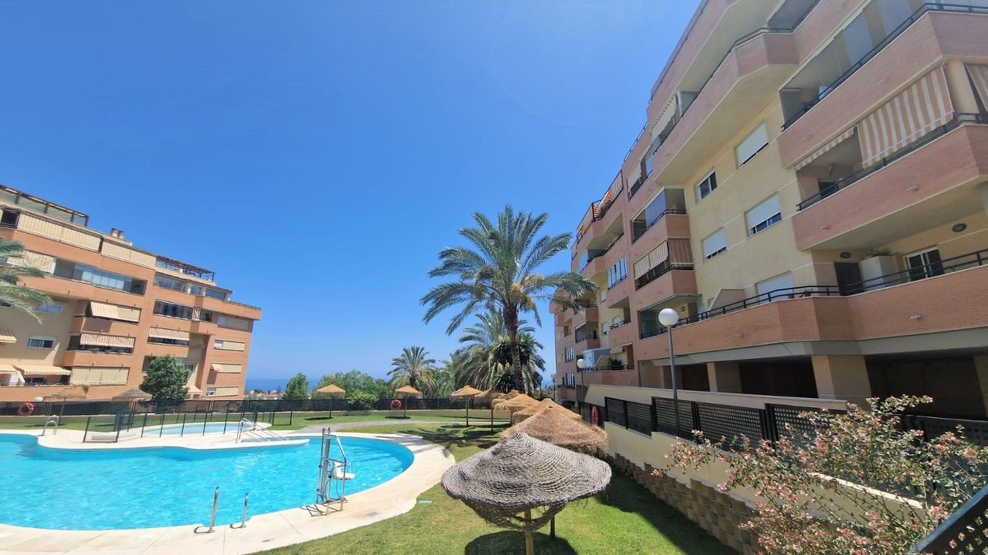 Condominium in Torremolinos, Andalucía 12083657