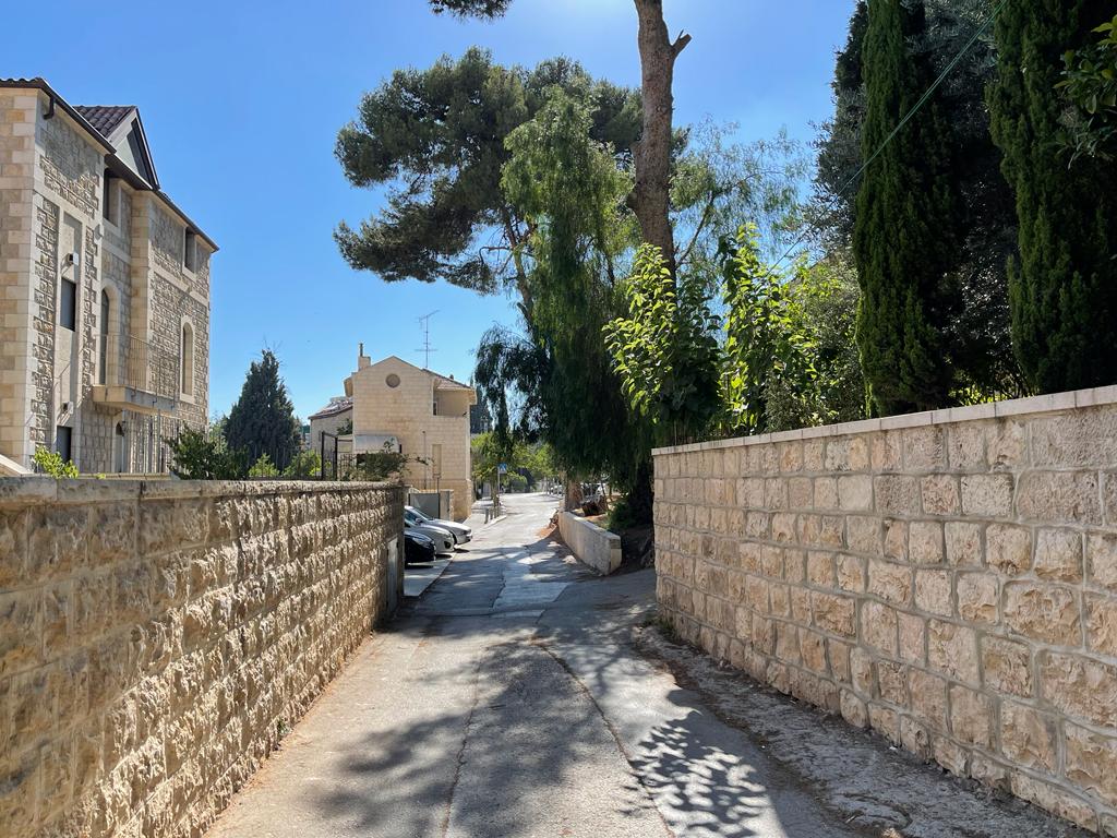 Condominium in Jerusalem, Ha-Magid Street 12084004
