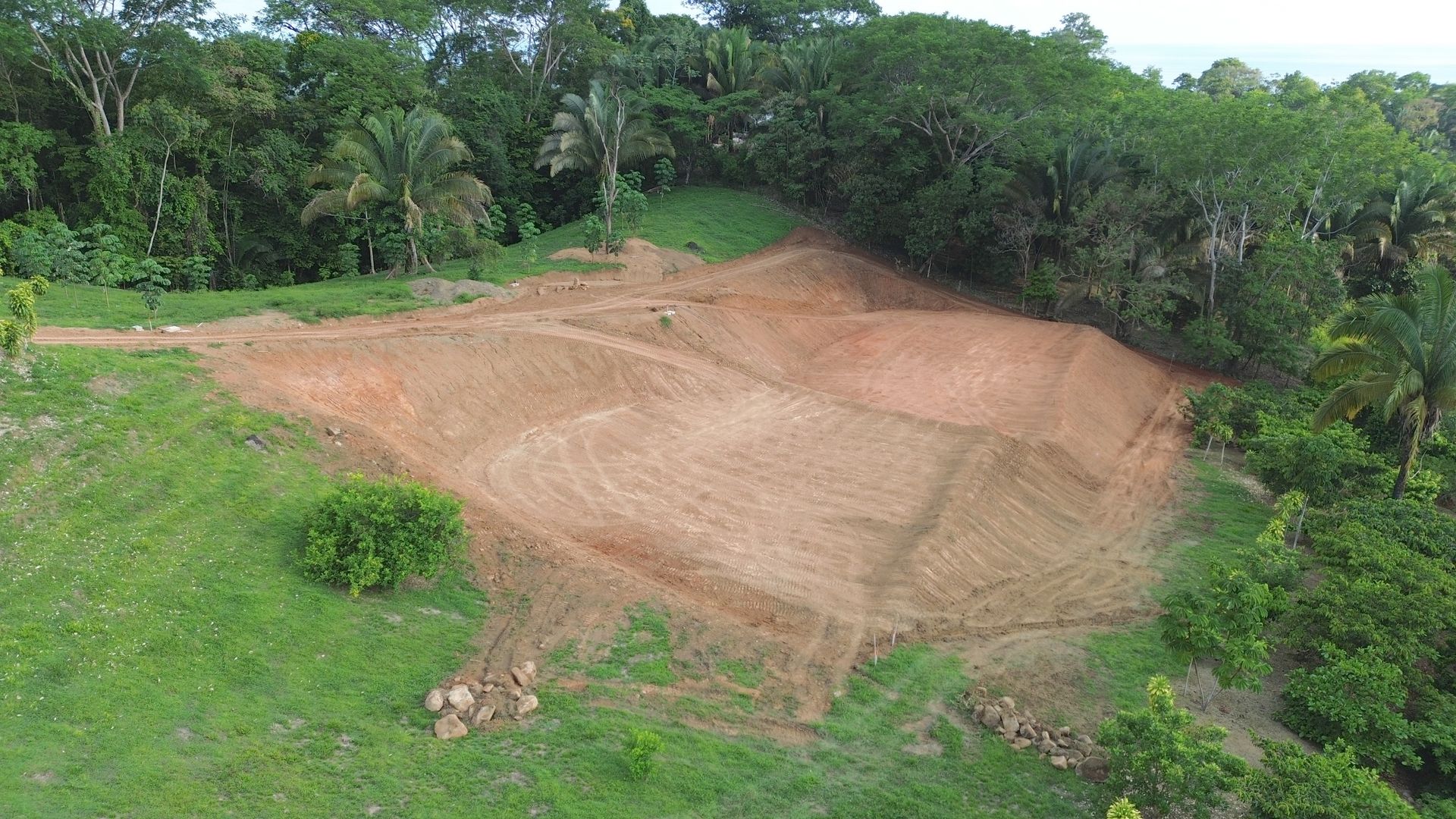 Πολλαπλές Διαμερίσματα σε Ujarras, Cartago 12084070