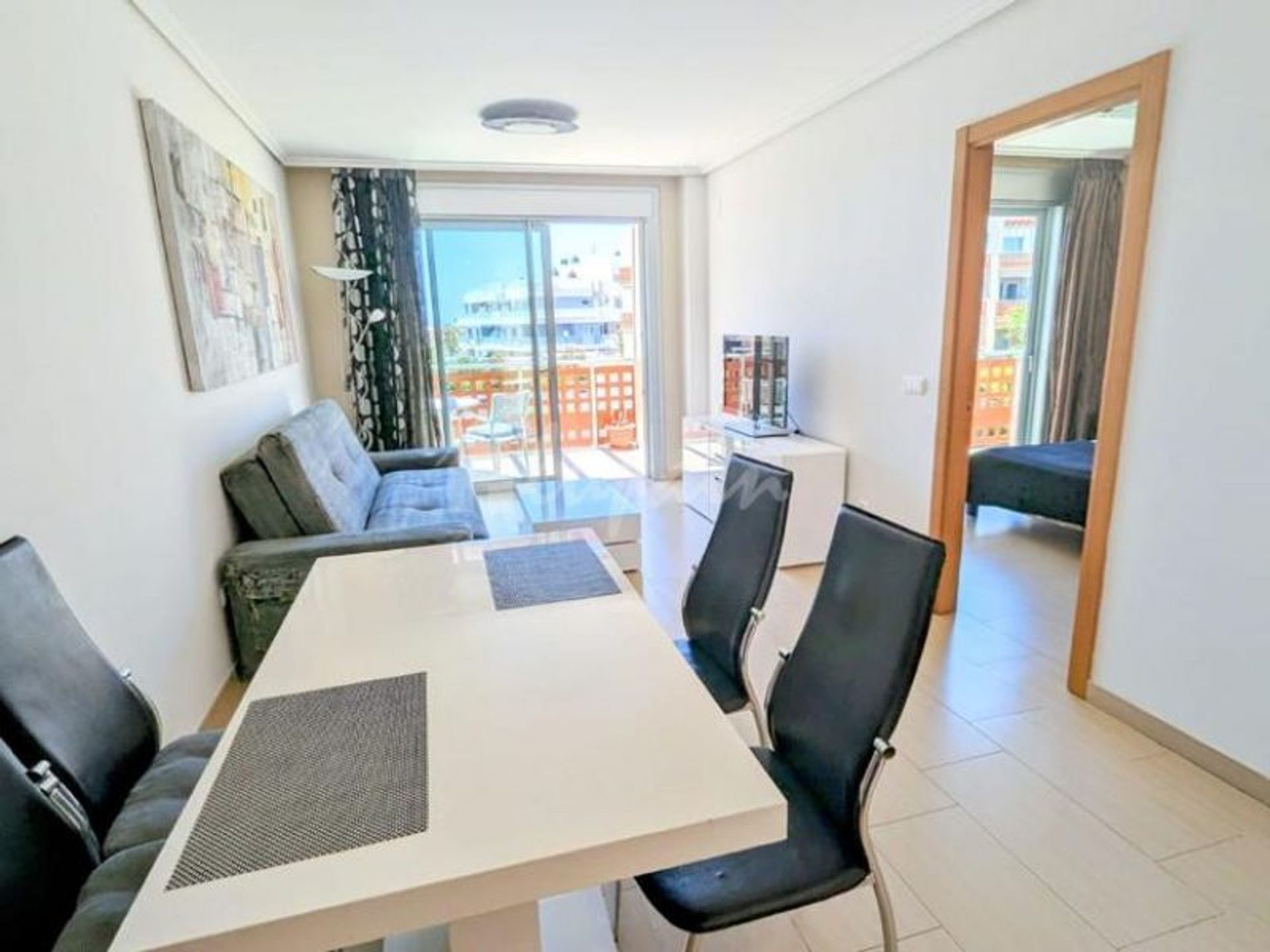 Condominium in El Medano, Canarische eilanden 12085027