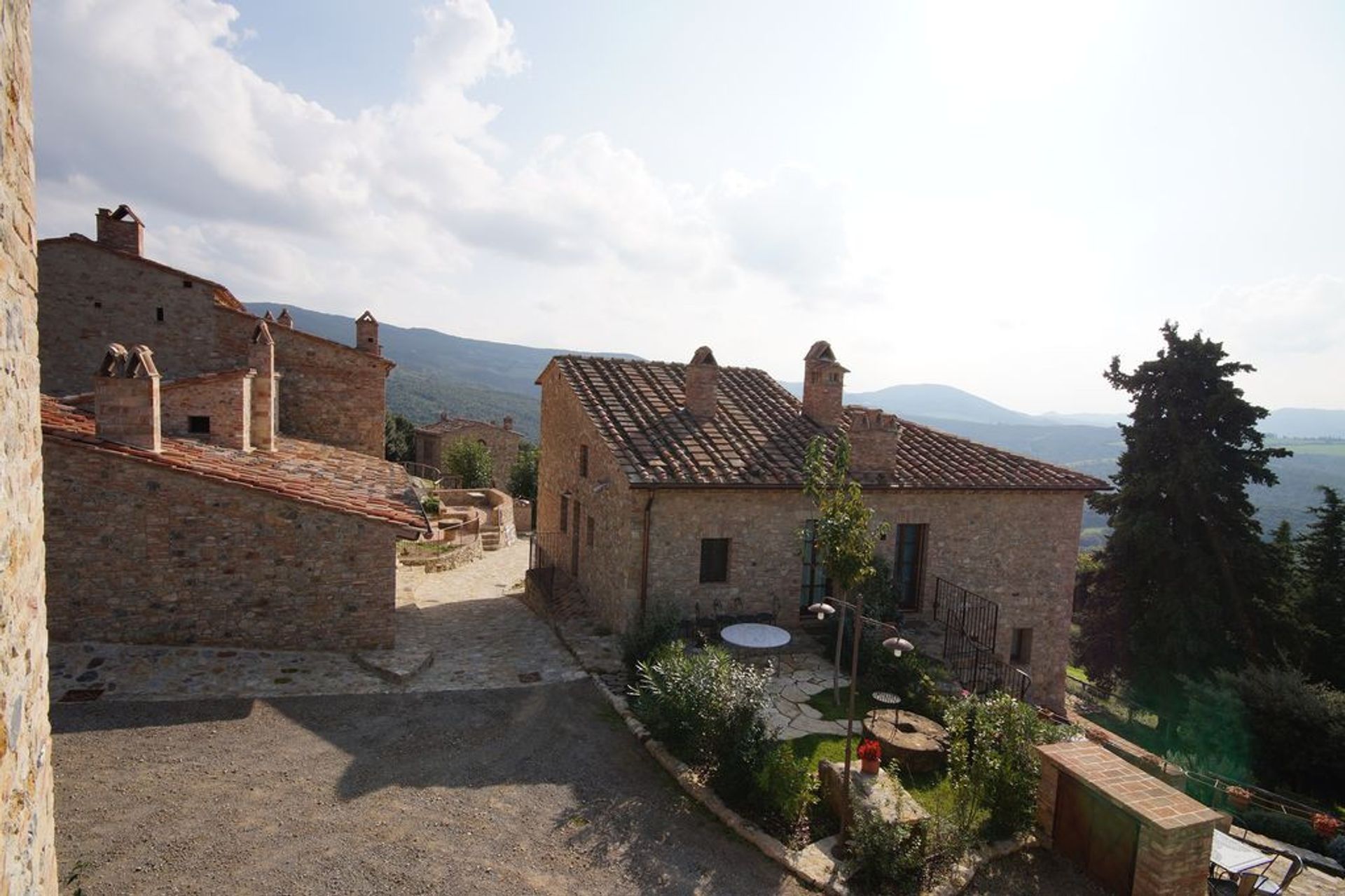 Eigentumswohnung im San Gimignano, Tuscany 12086000