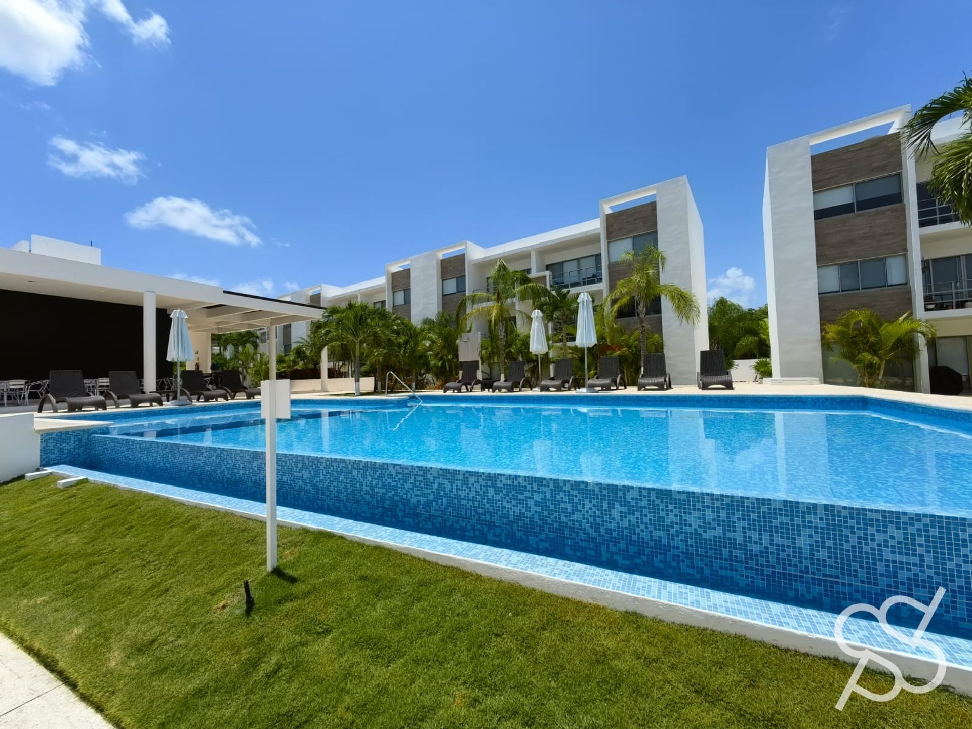 Condominium in Cancún, Quintana Roo 12086012